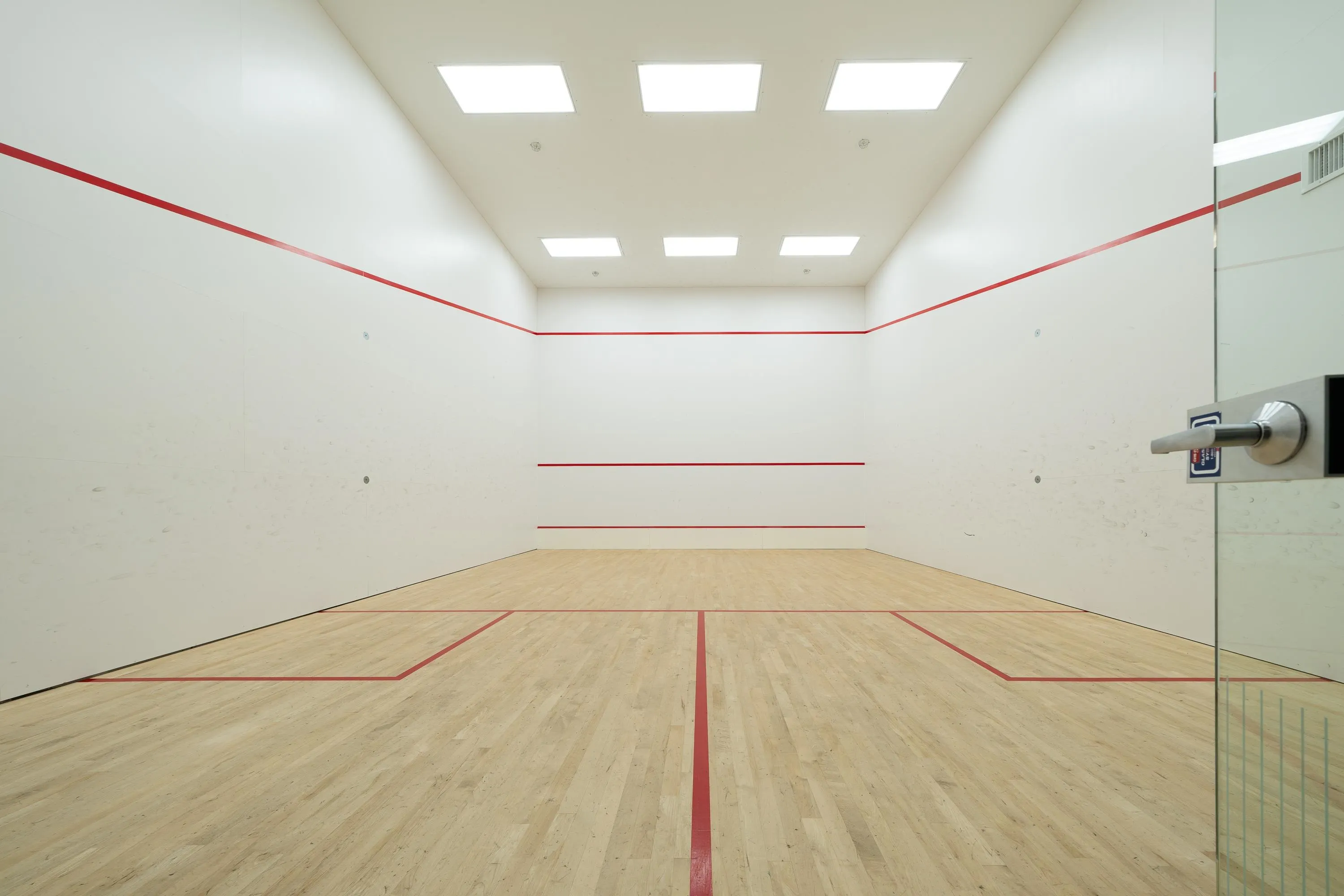 2302 125 E 14th Street