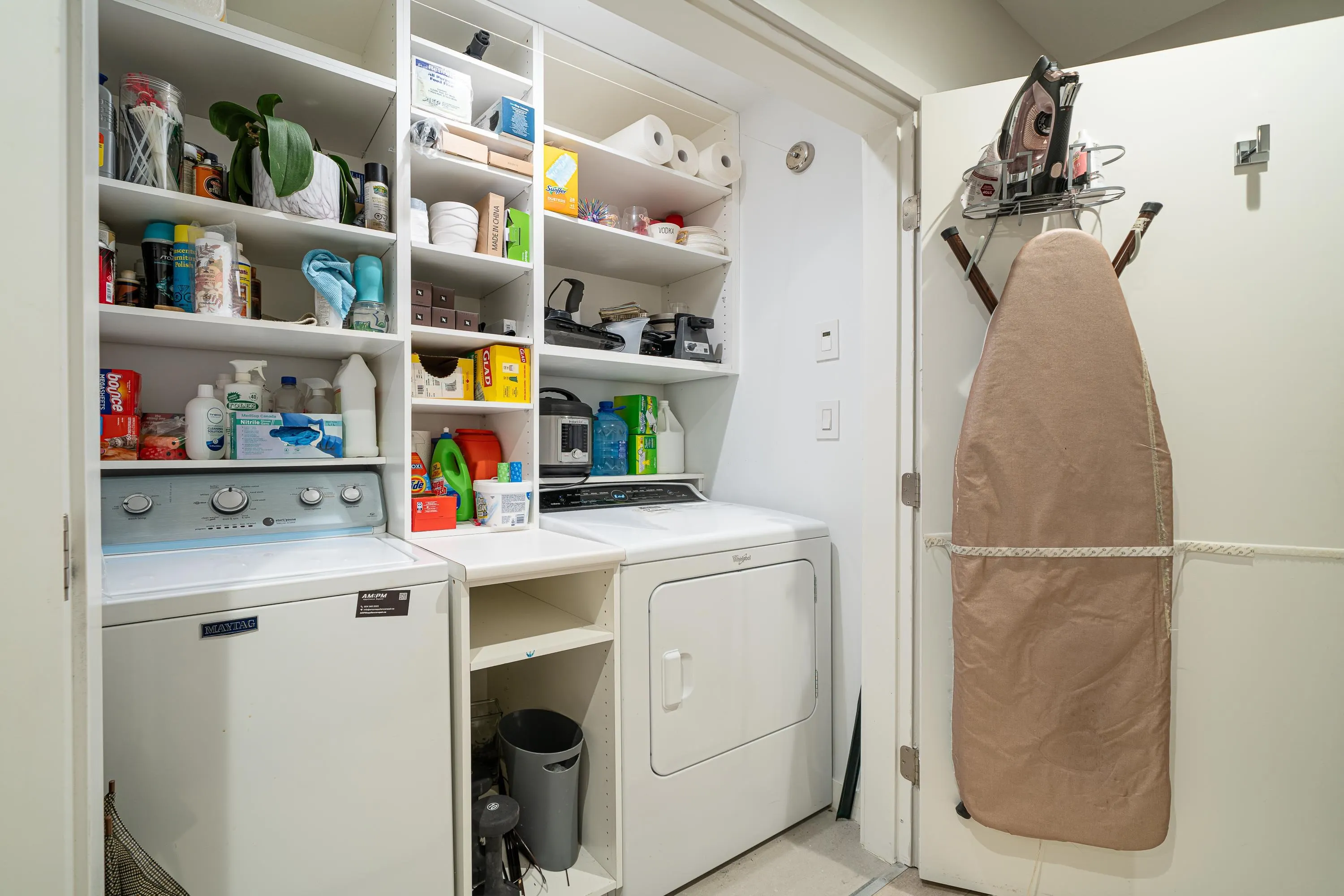 2302 125 E 14th Street