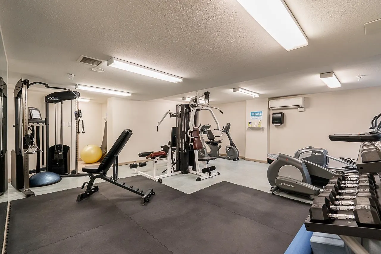 807 488 Helmcken Street