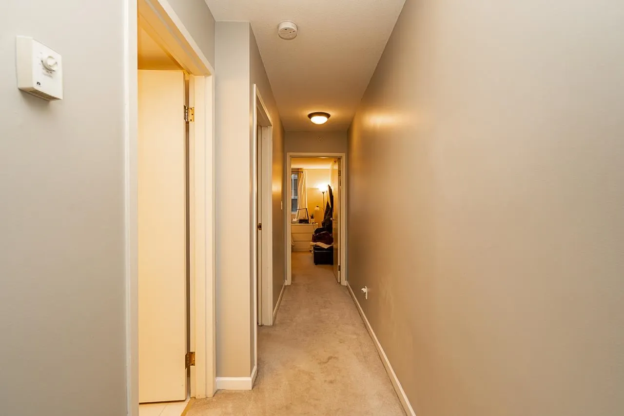 807 488 Helmcken Street