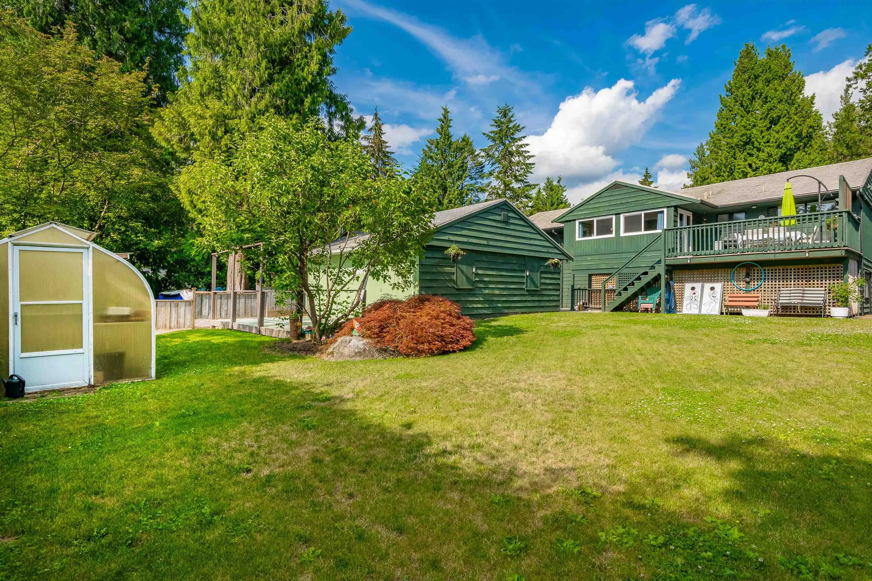 3163 Tennyson Crescent