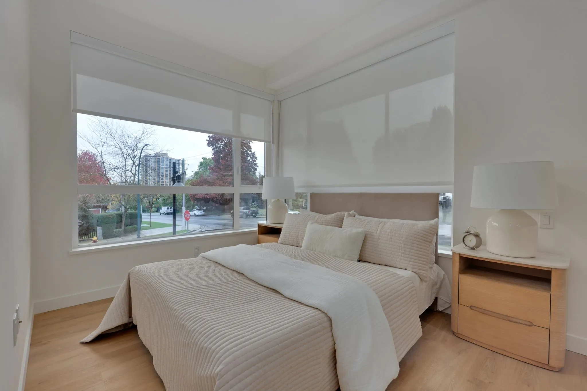 305 600 Rochester Avenue