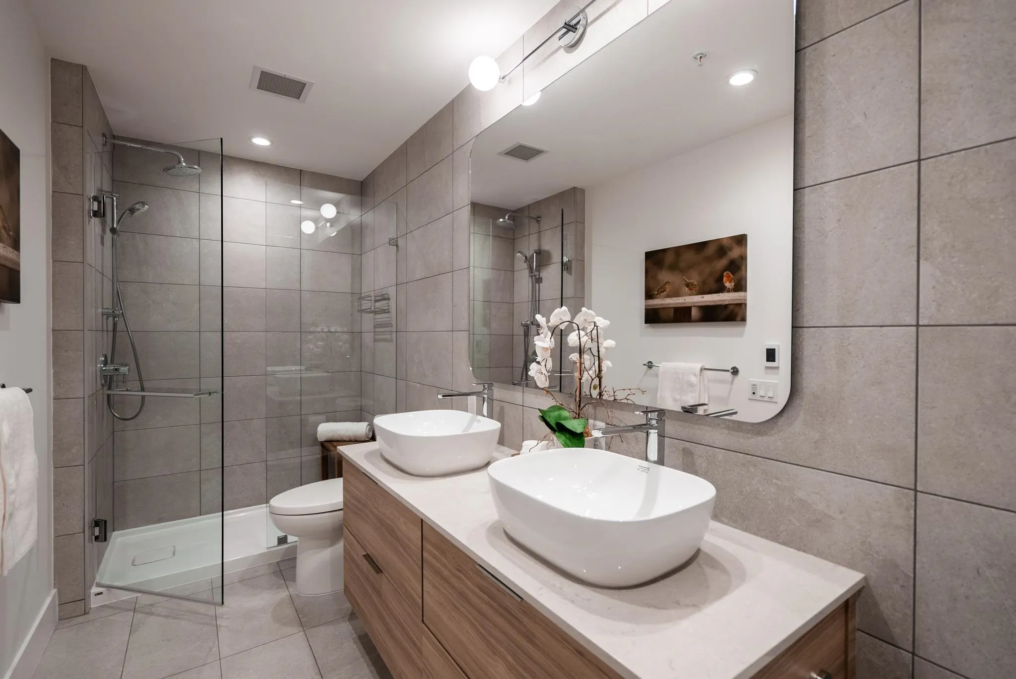 605 2325 Emery Court