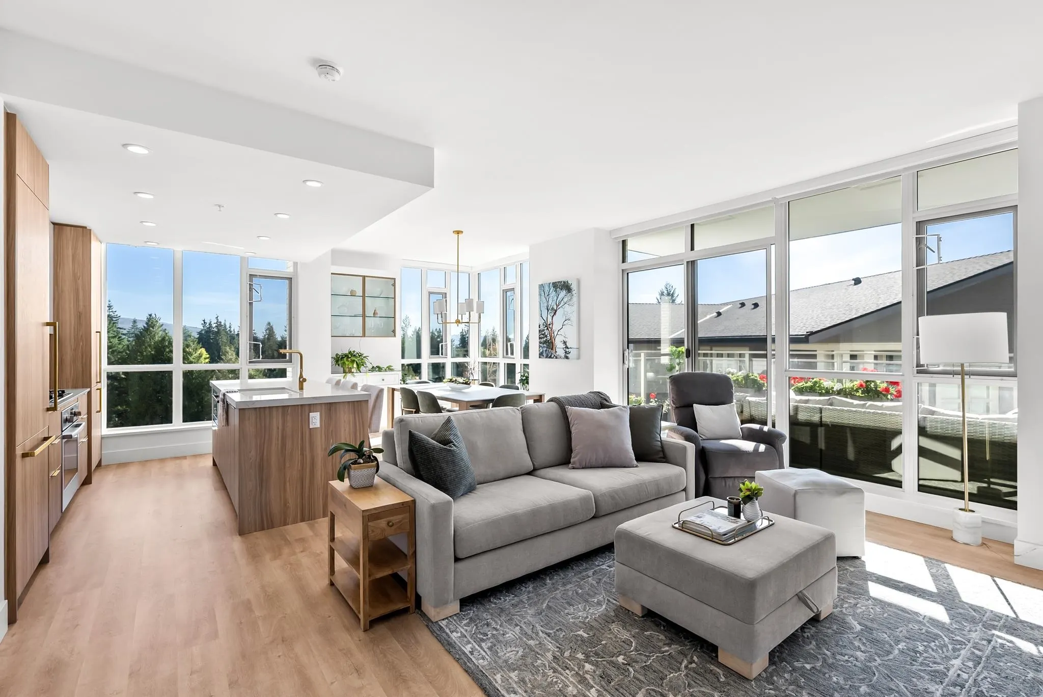 605 2325 Emery Court