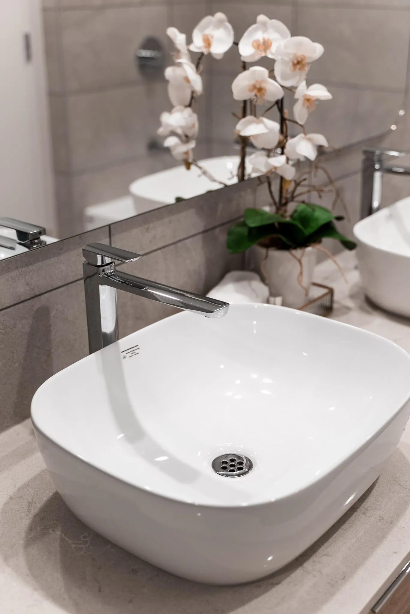 605 2325 Emery Court