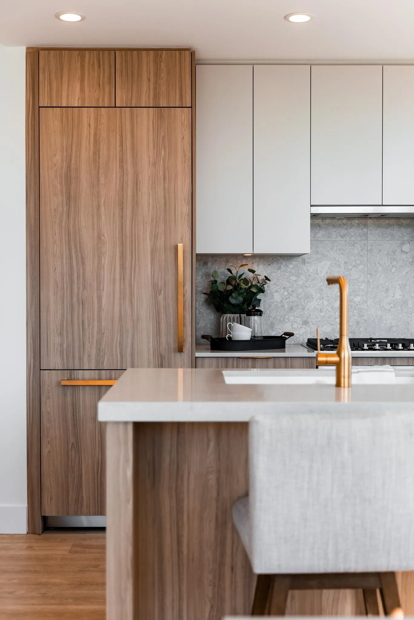 605 2325 Emery Court