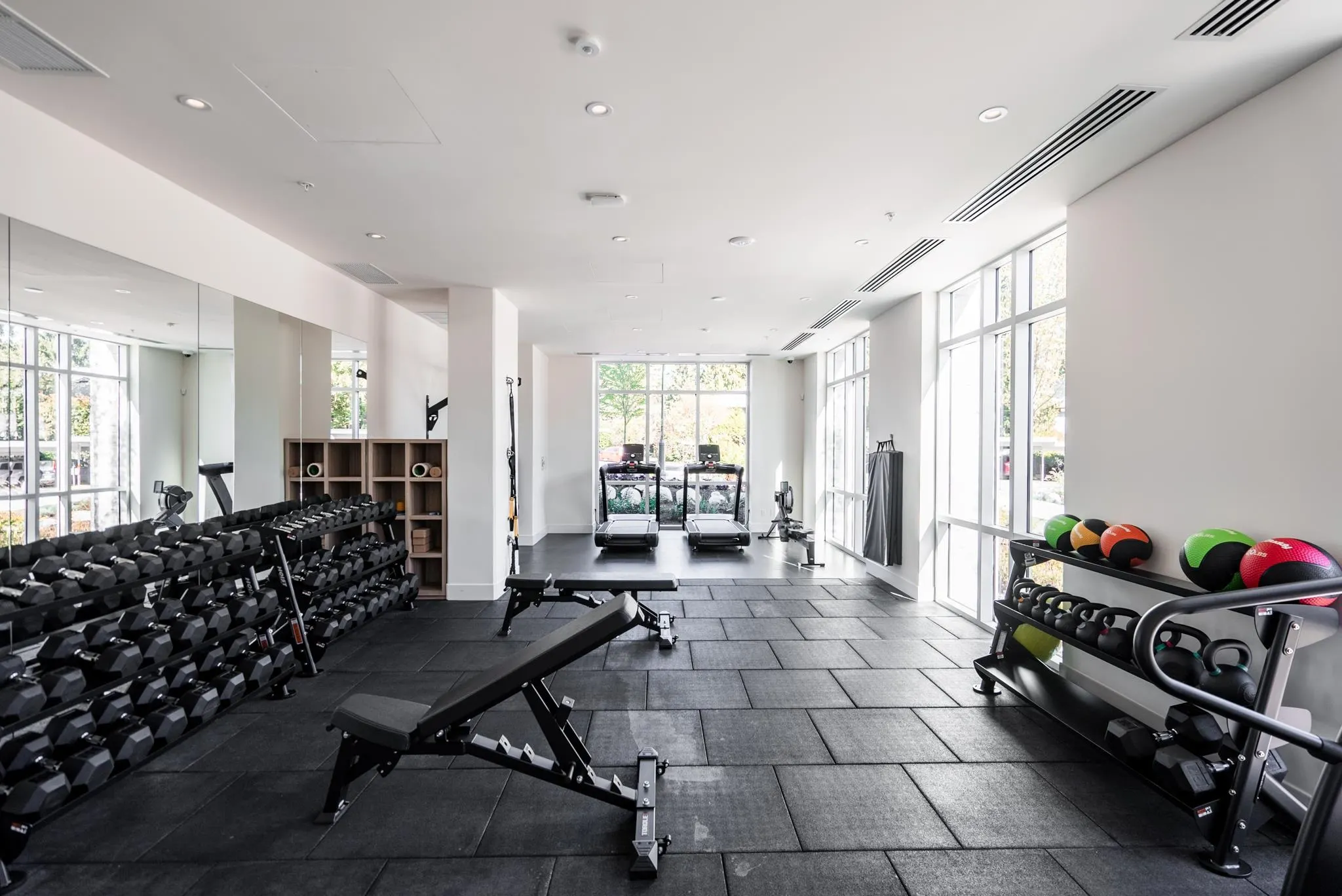 605 2325 Emery Court