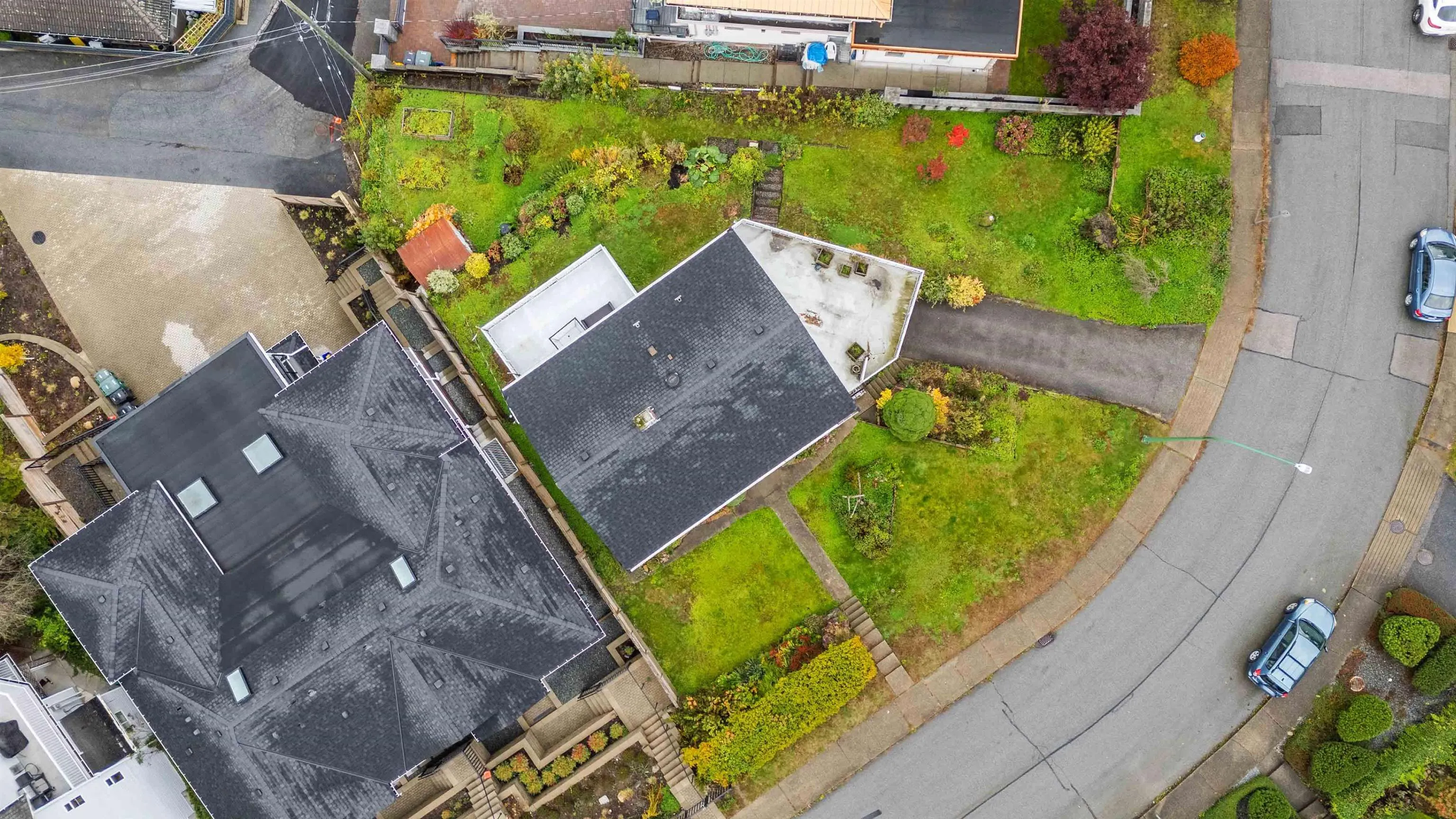 4037 Nithsdale Street