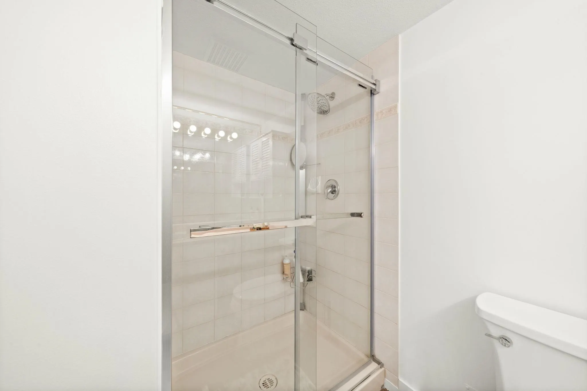 1002 1190 Pipeline Road