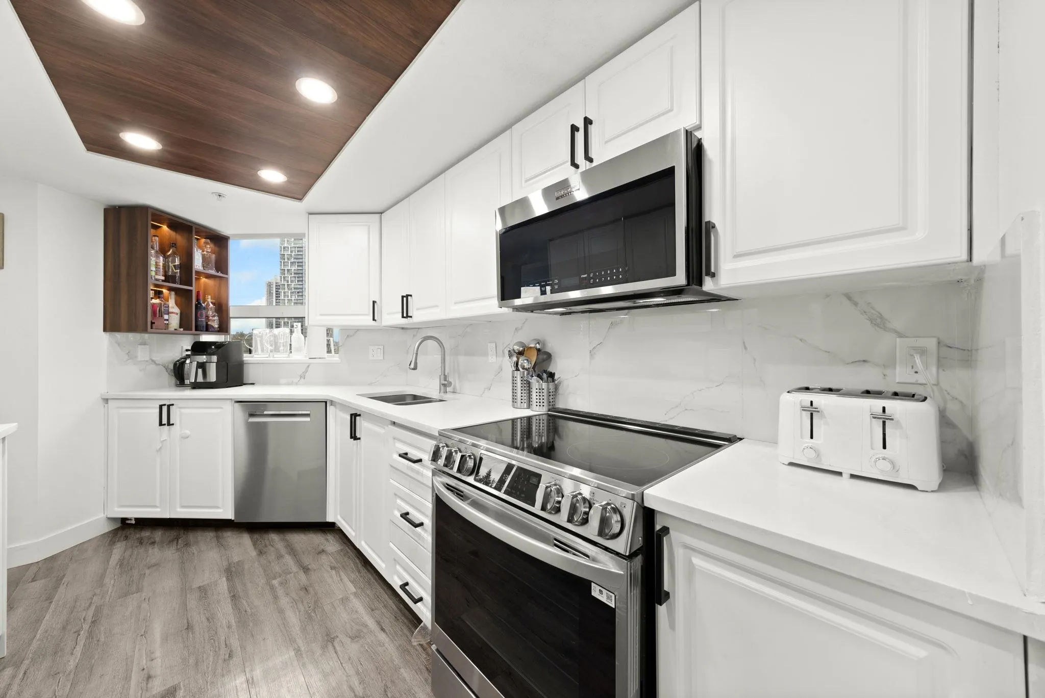 1002 1190 Pipeline Road