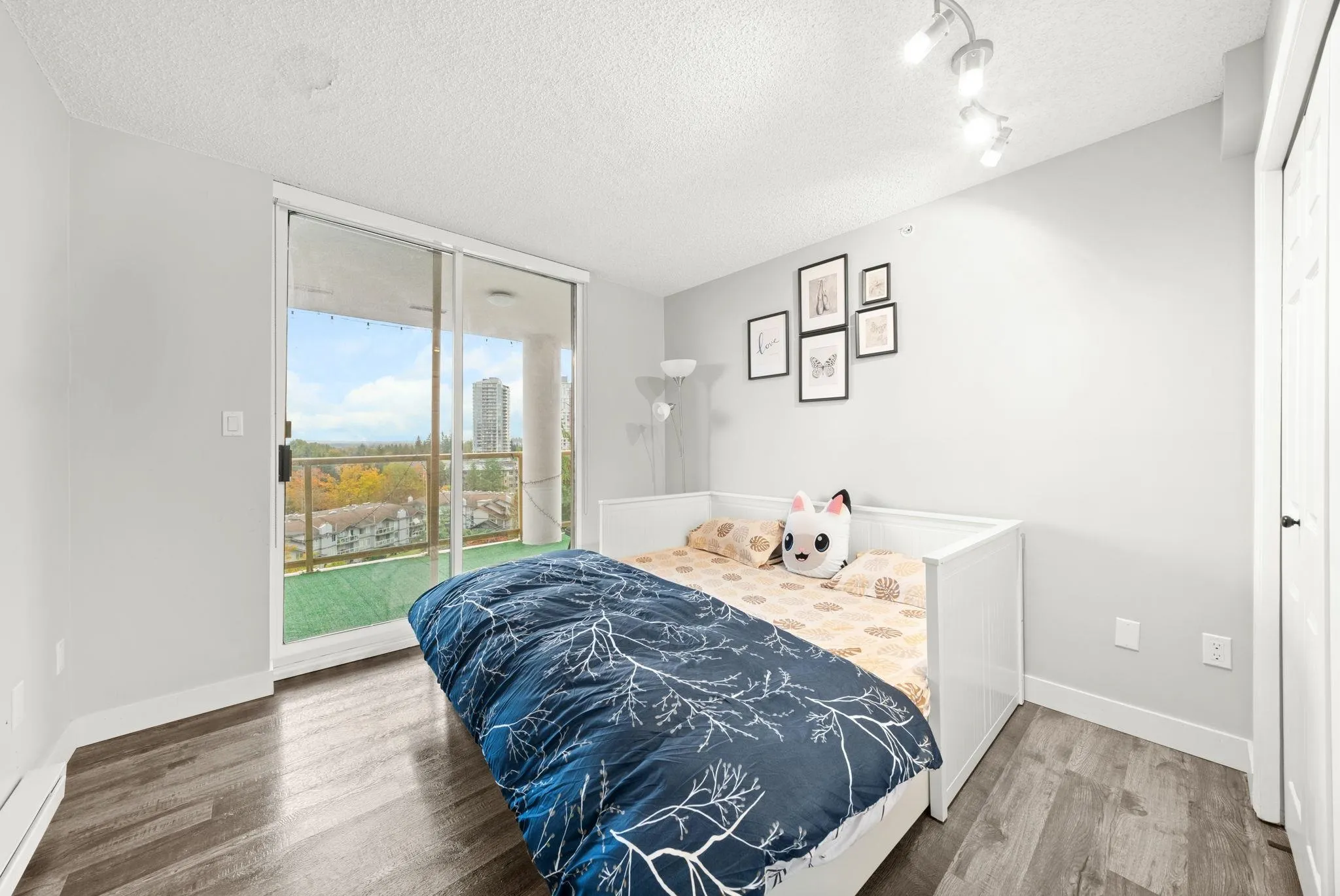 1002 1190 Pipeline Road