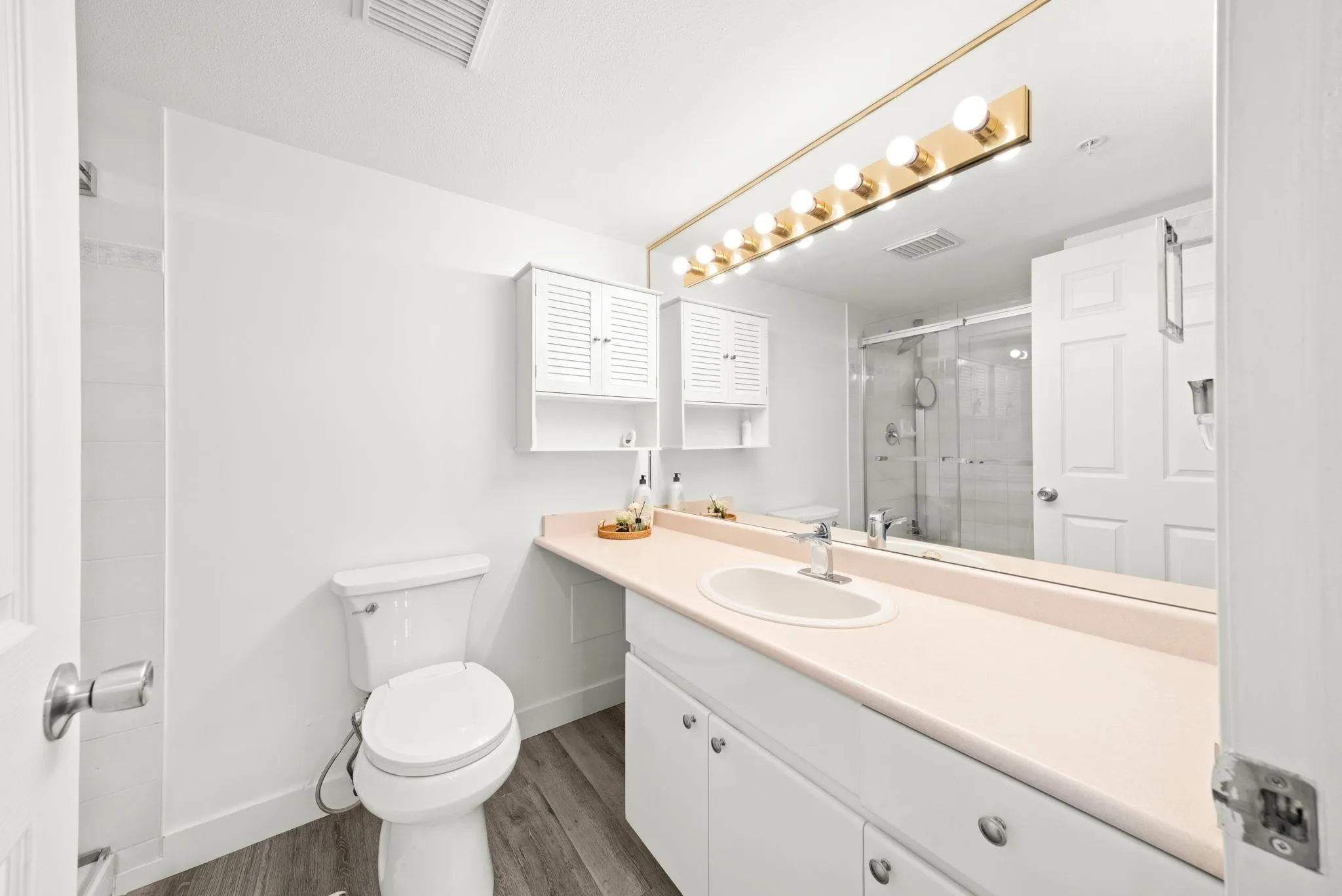 1002 1190 Pipeline Road