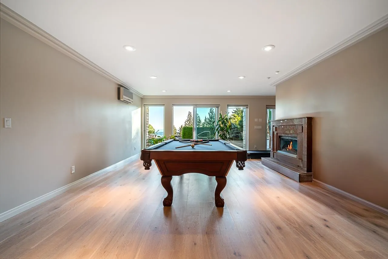 1562 Pinecrest Drive