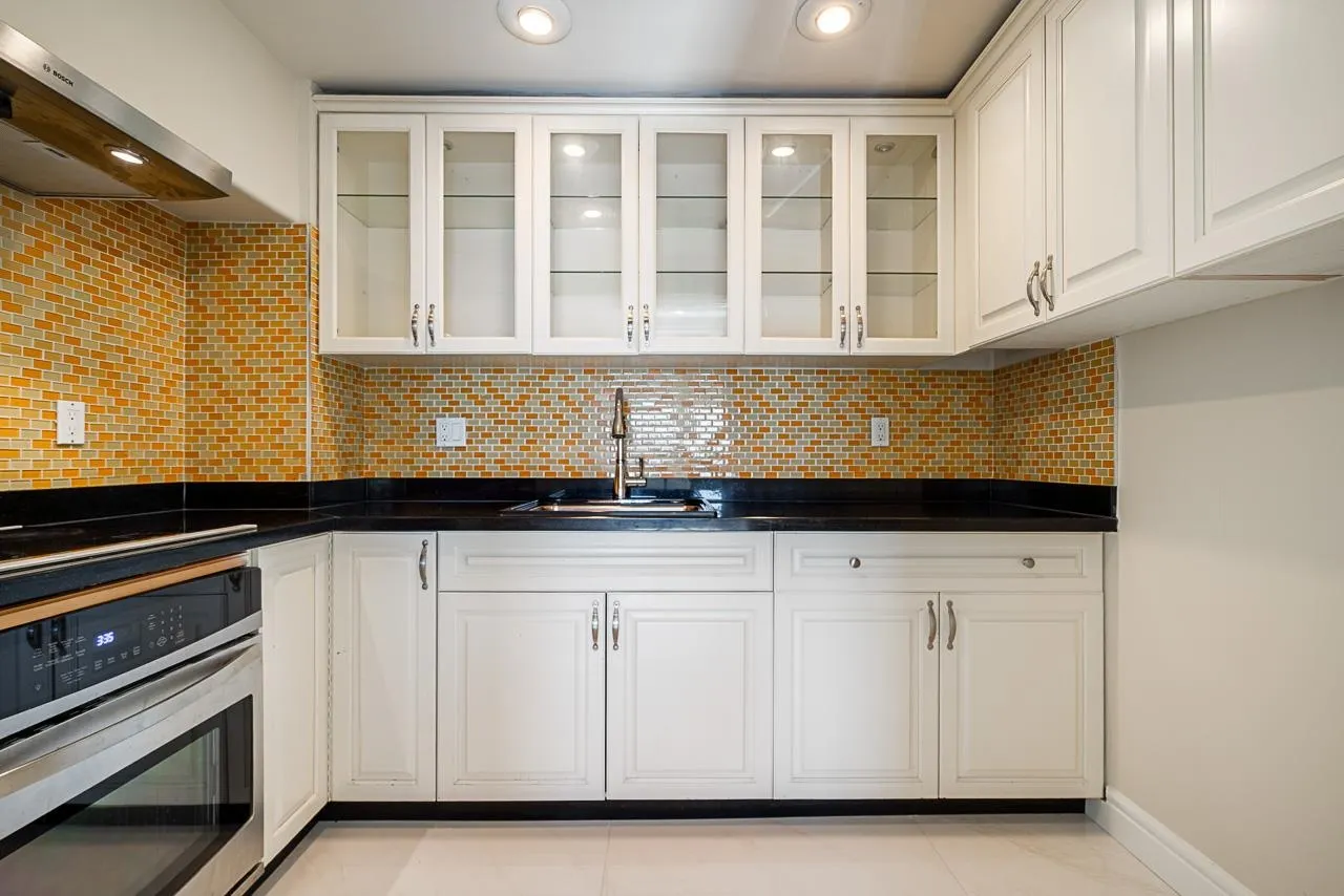 1562 Pinecrest Drive