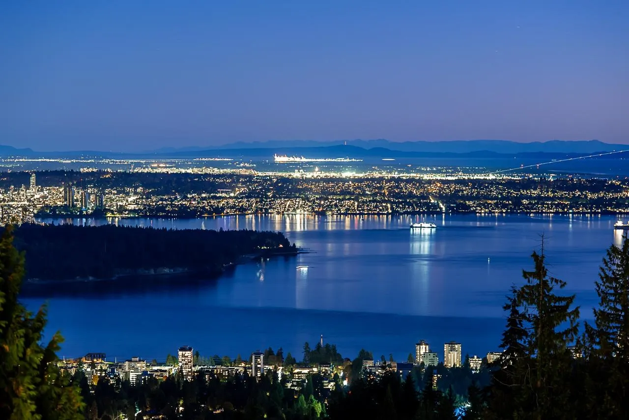 1562 Pinecrest Drive