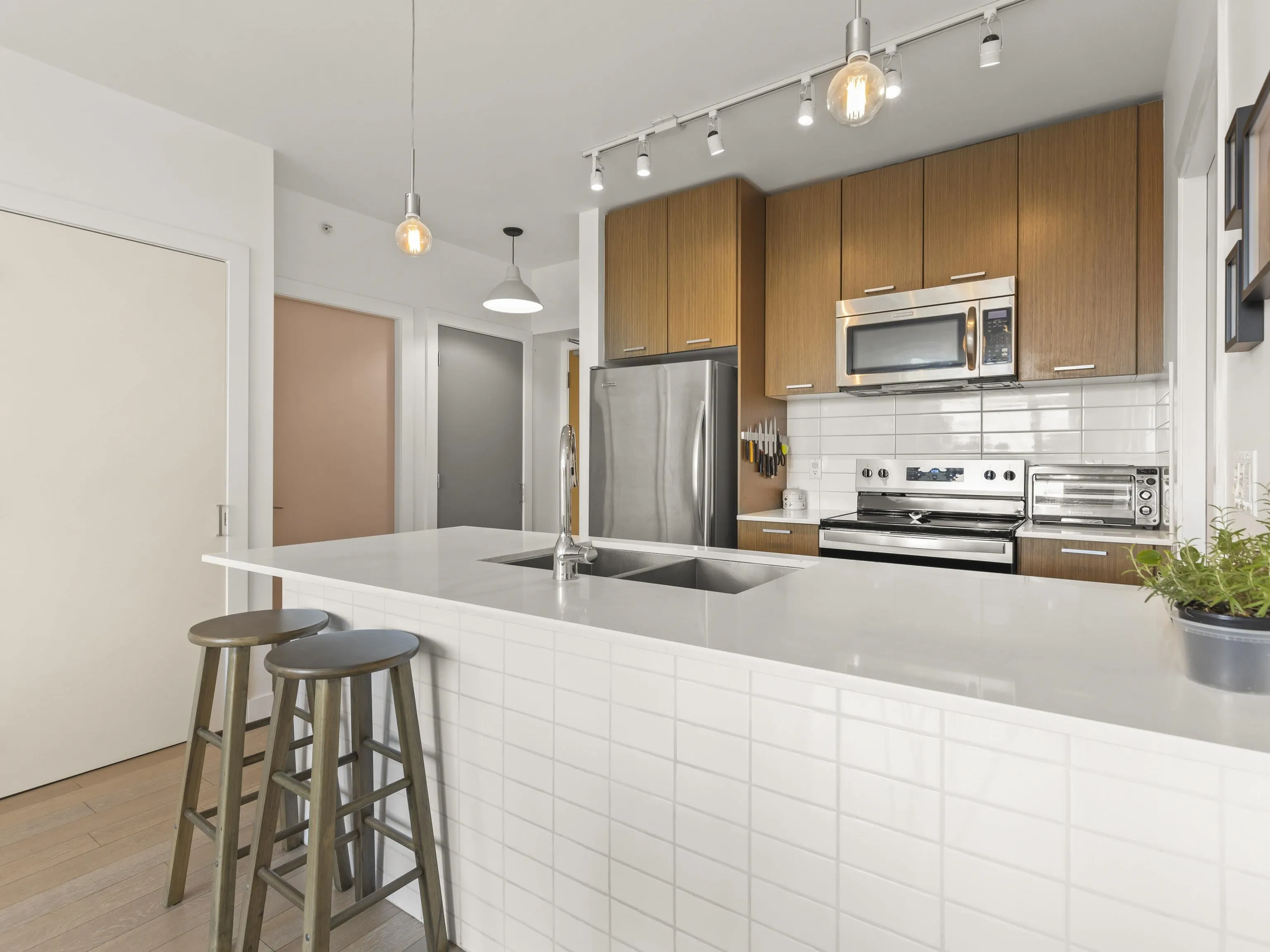 507 2321 Scotia Street