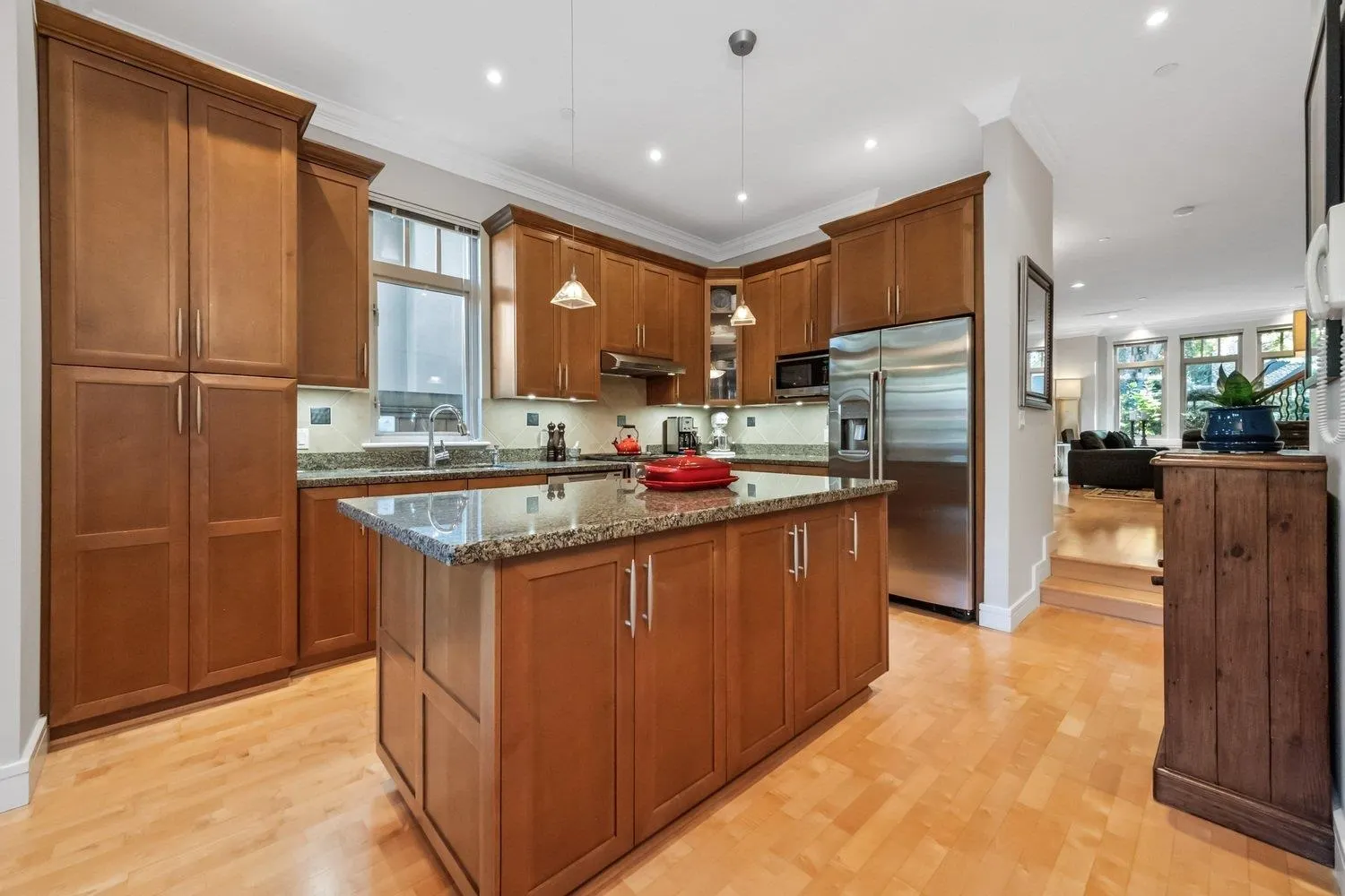 6677 Laburnum Street