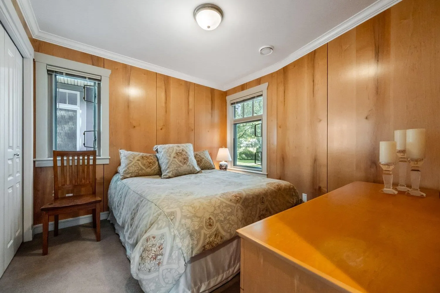 6677 Laburnum Street