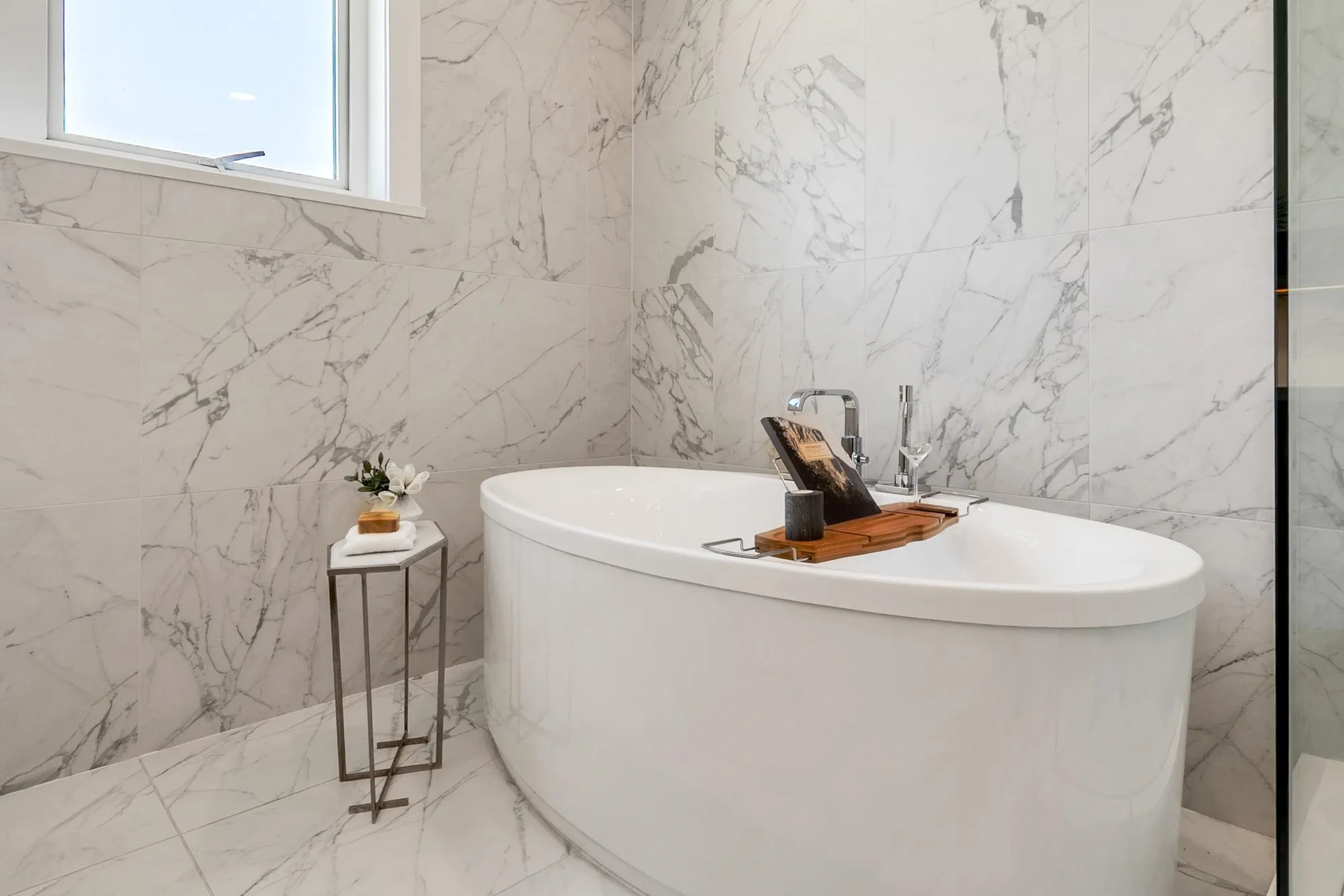 2431 W Broadway Street