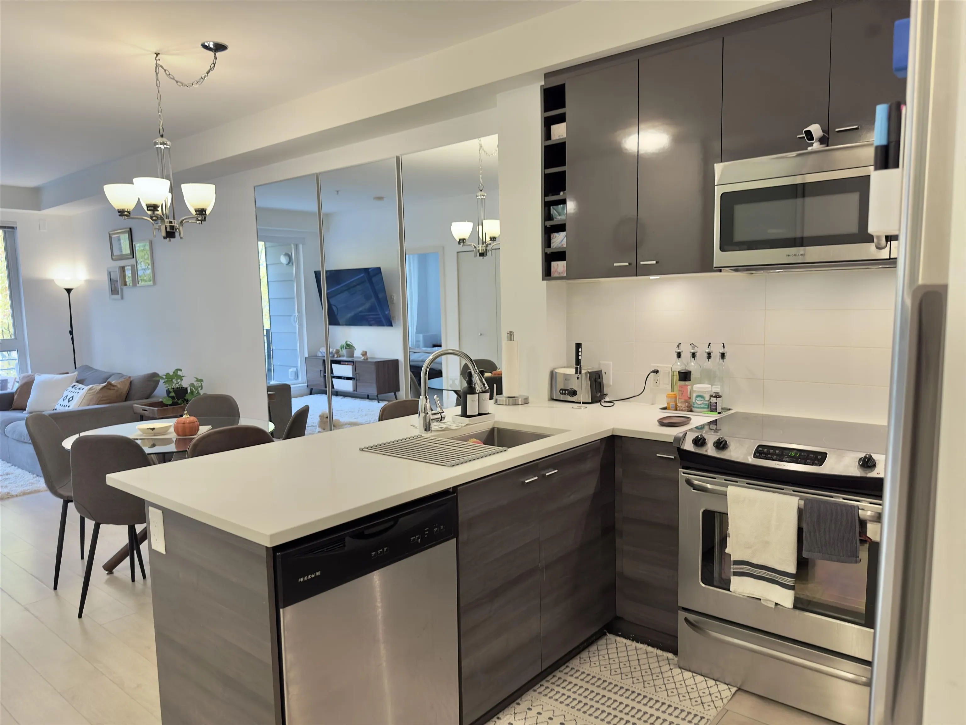 116 13925 Fraser Highway