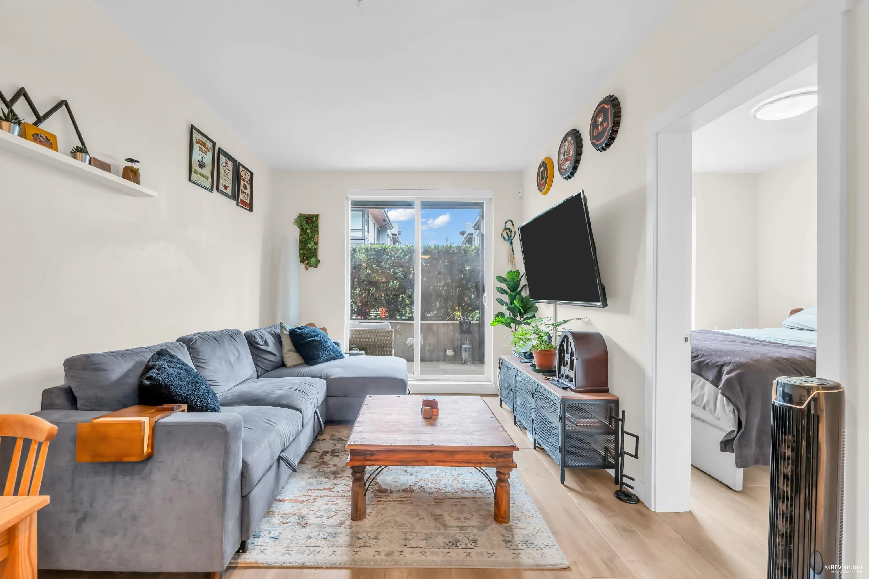 113 707 Como Lake Avenue