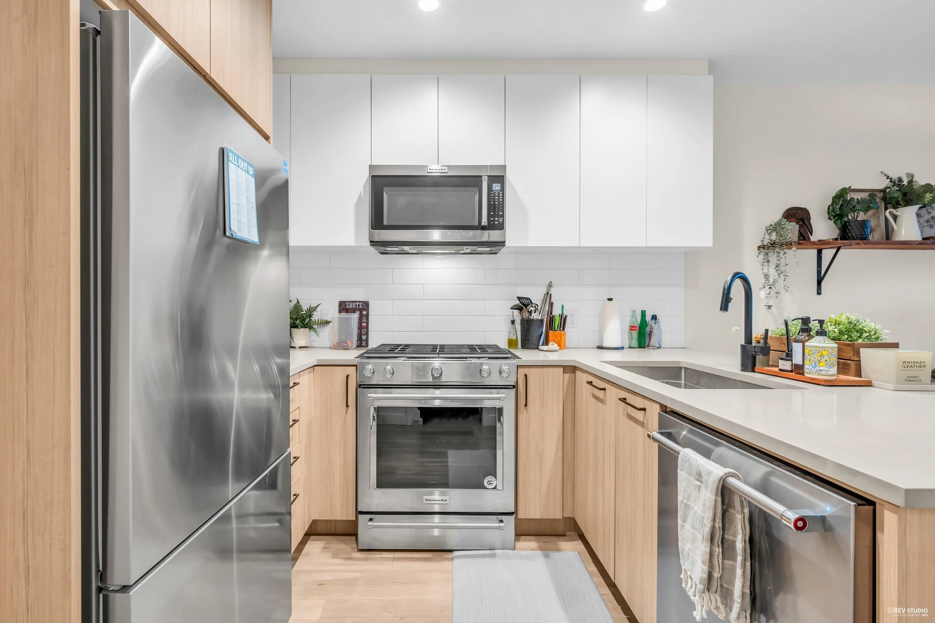 113 707 Como Lake Avenue