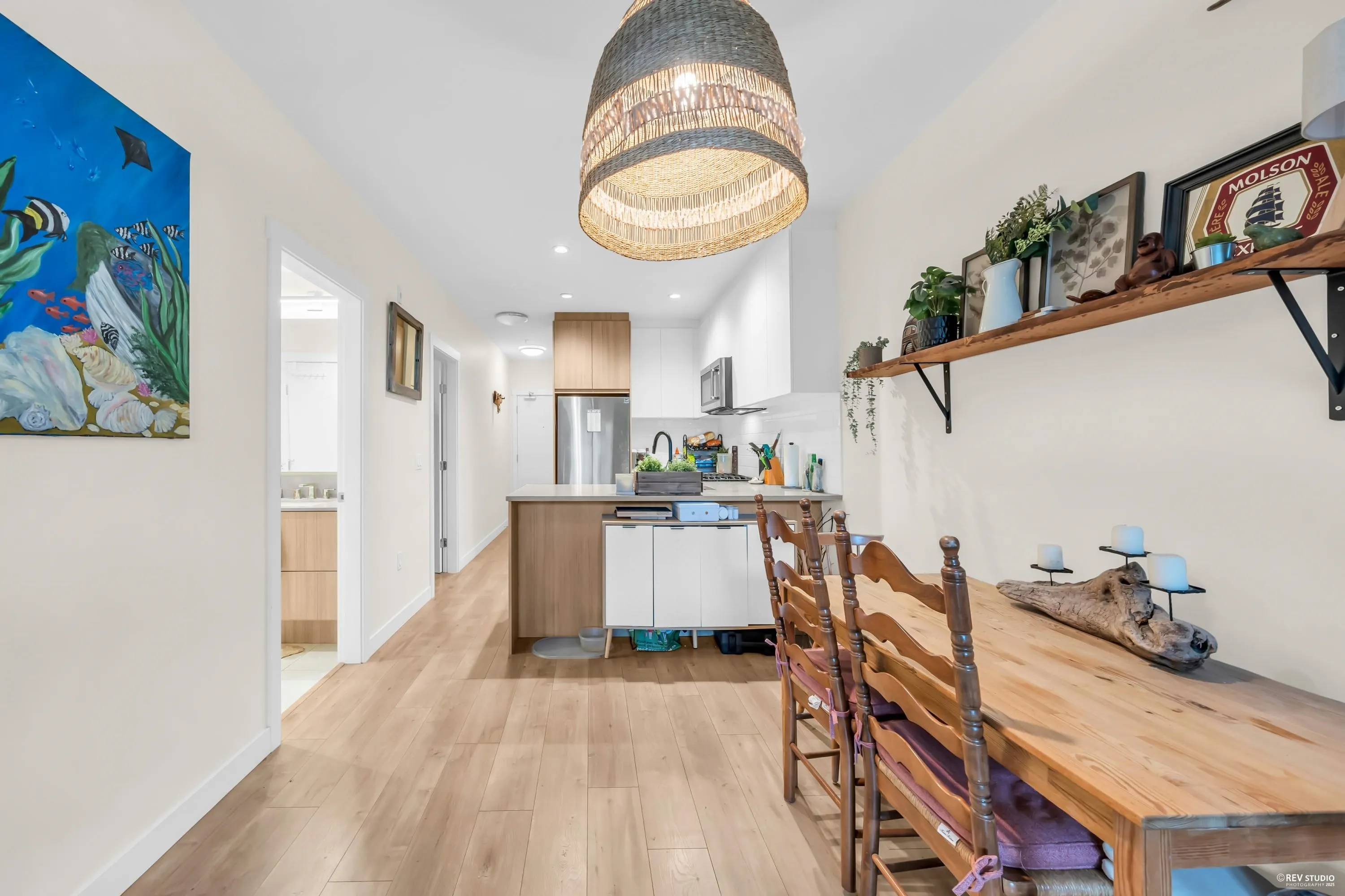 113 707 Como Lake Avenue