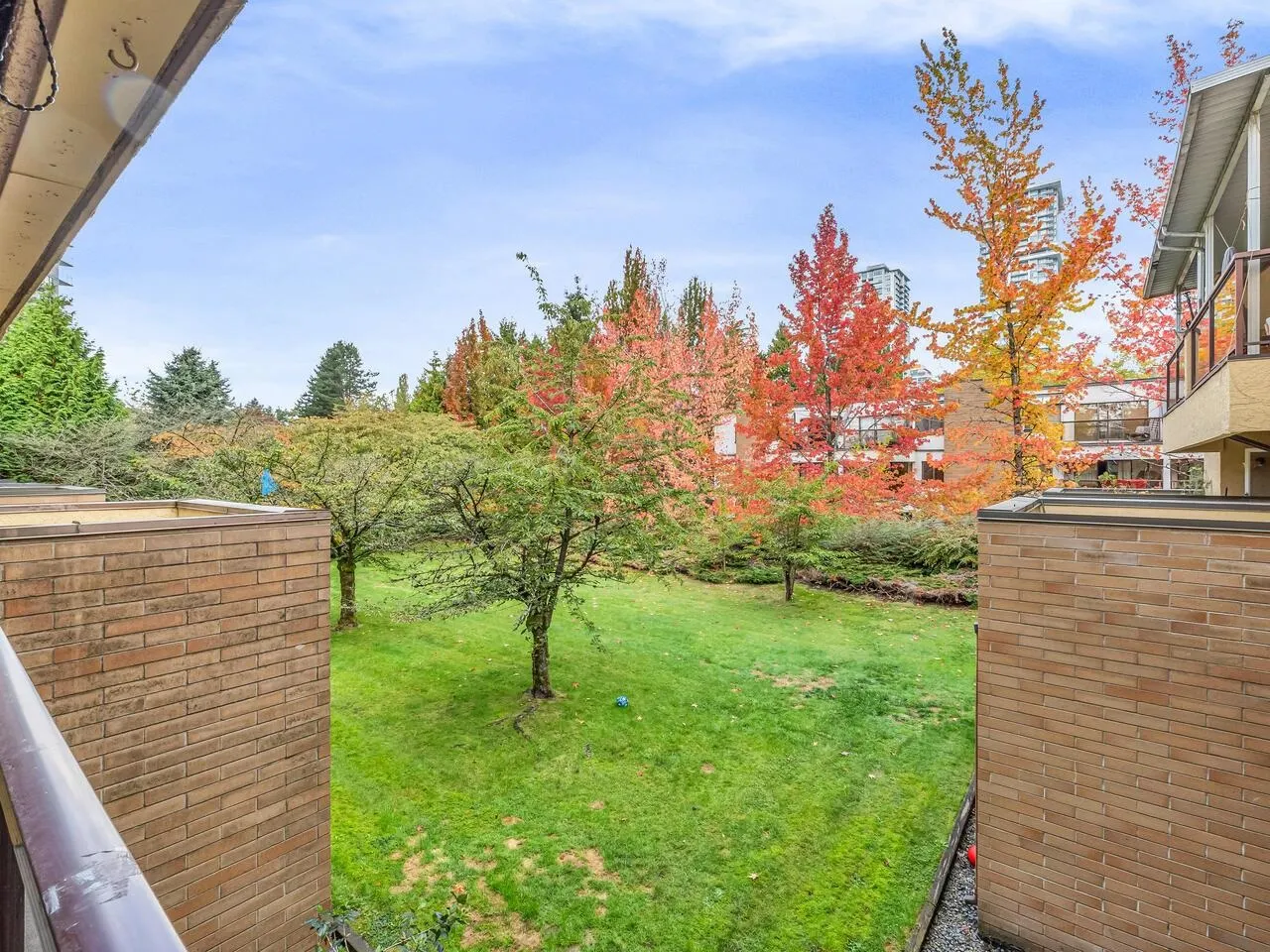 211 10157 University Drive