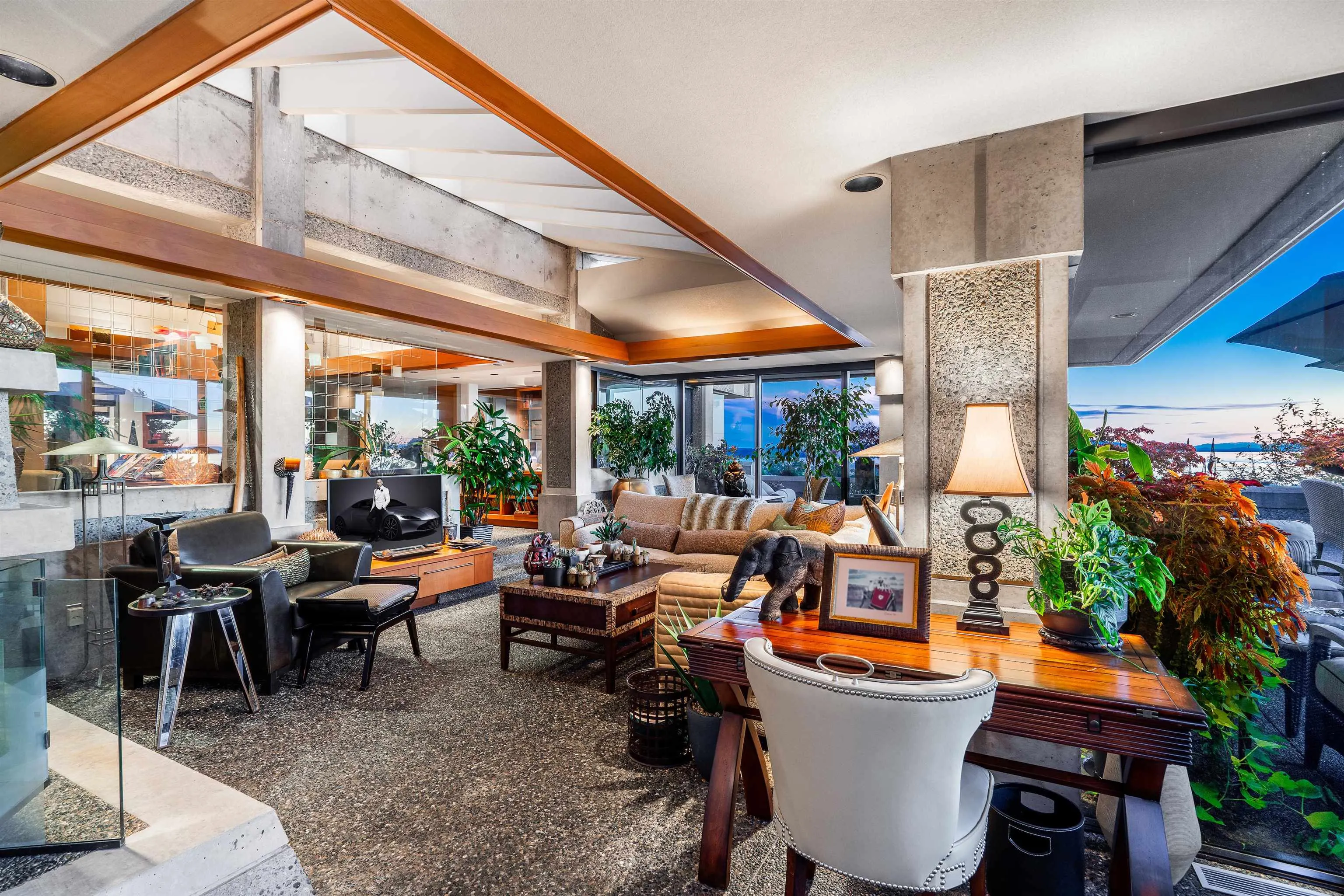 14971 Prospect Avenue