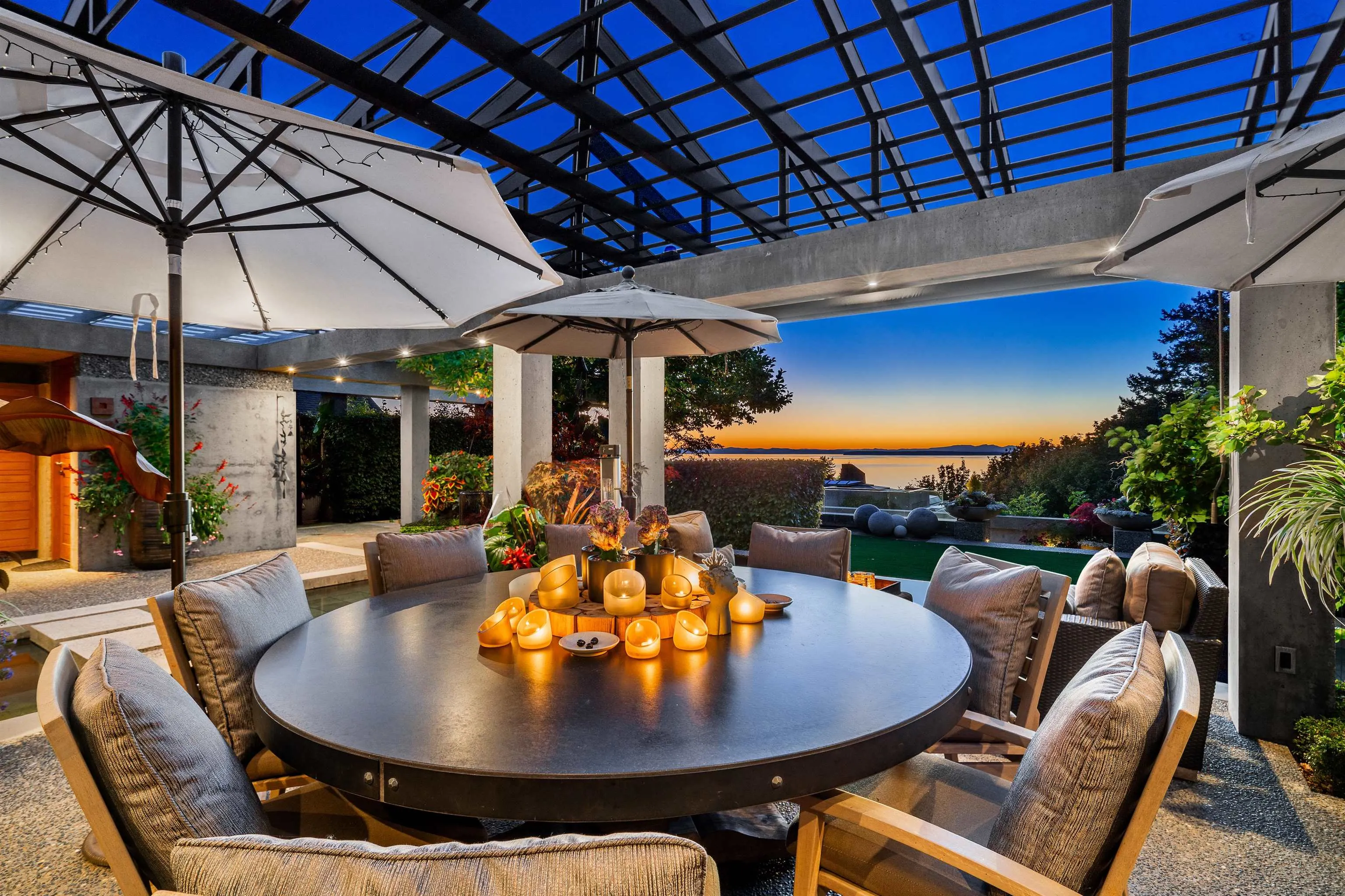 14971 Prospect Avenue