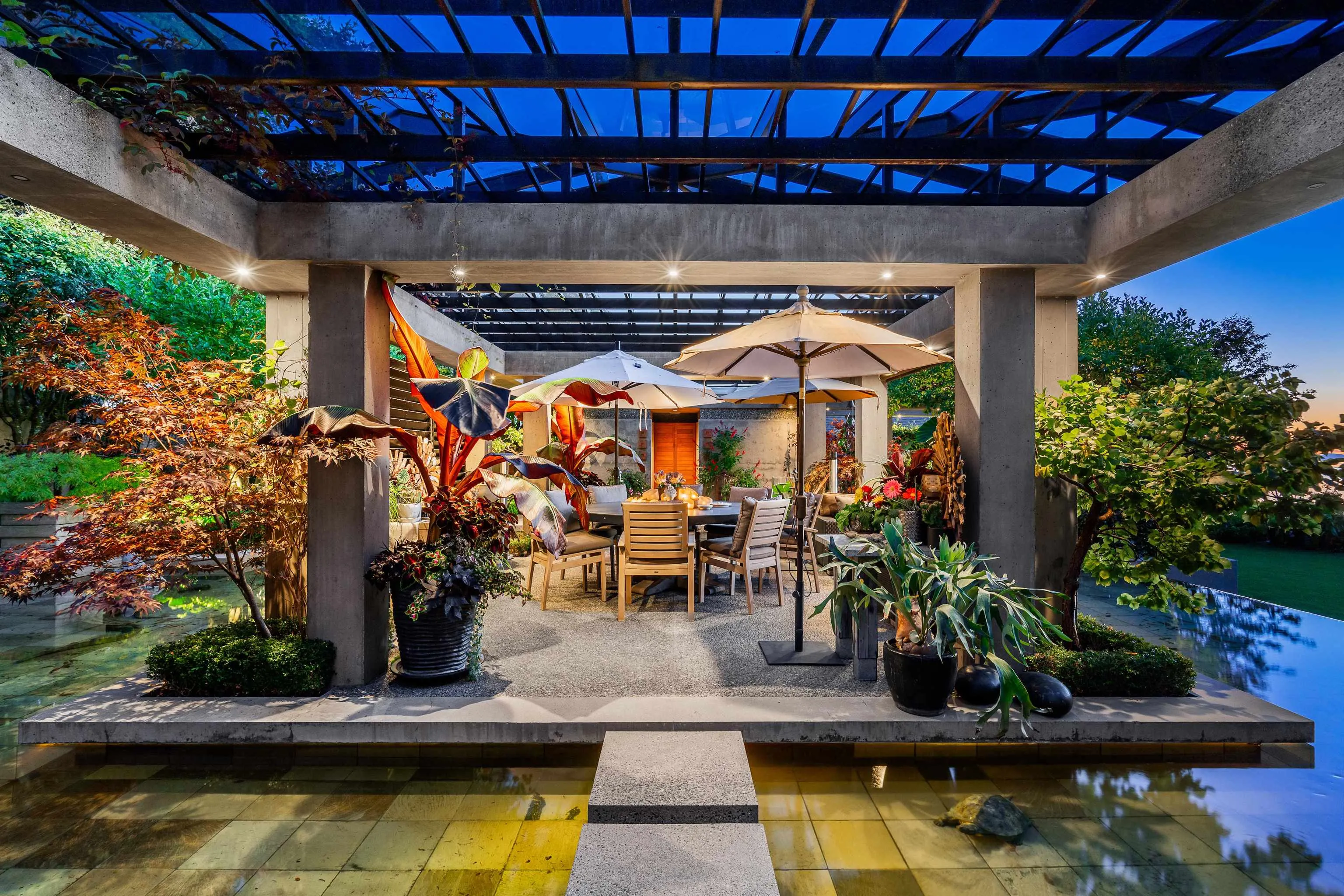 14971 Prospect Avenue