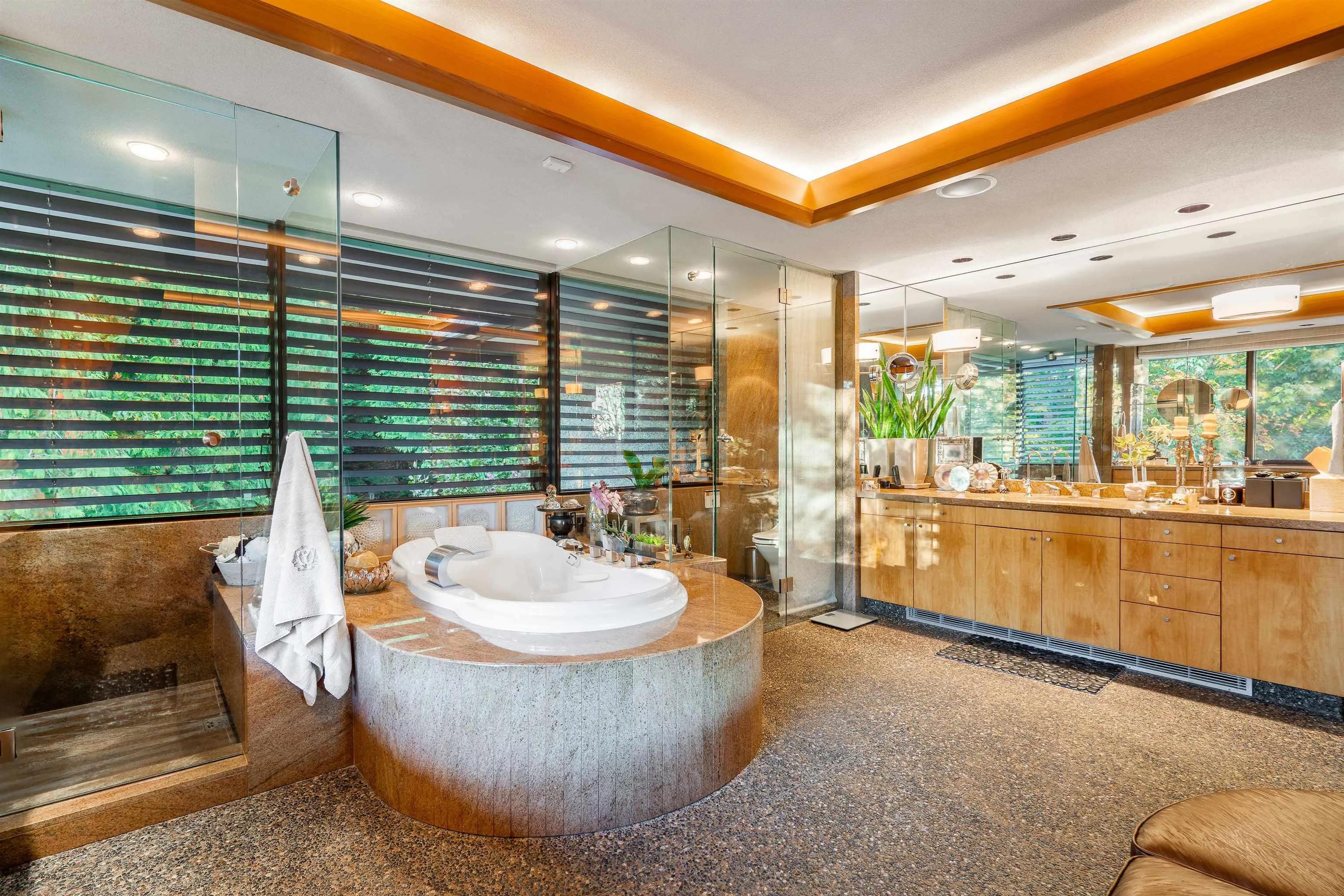 14971 Prospect Avenue