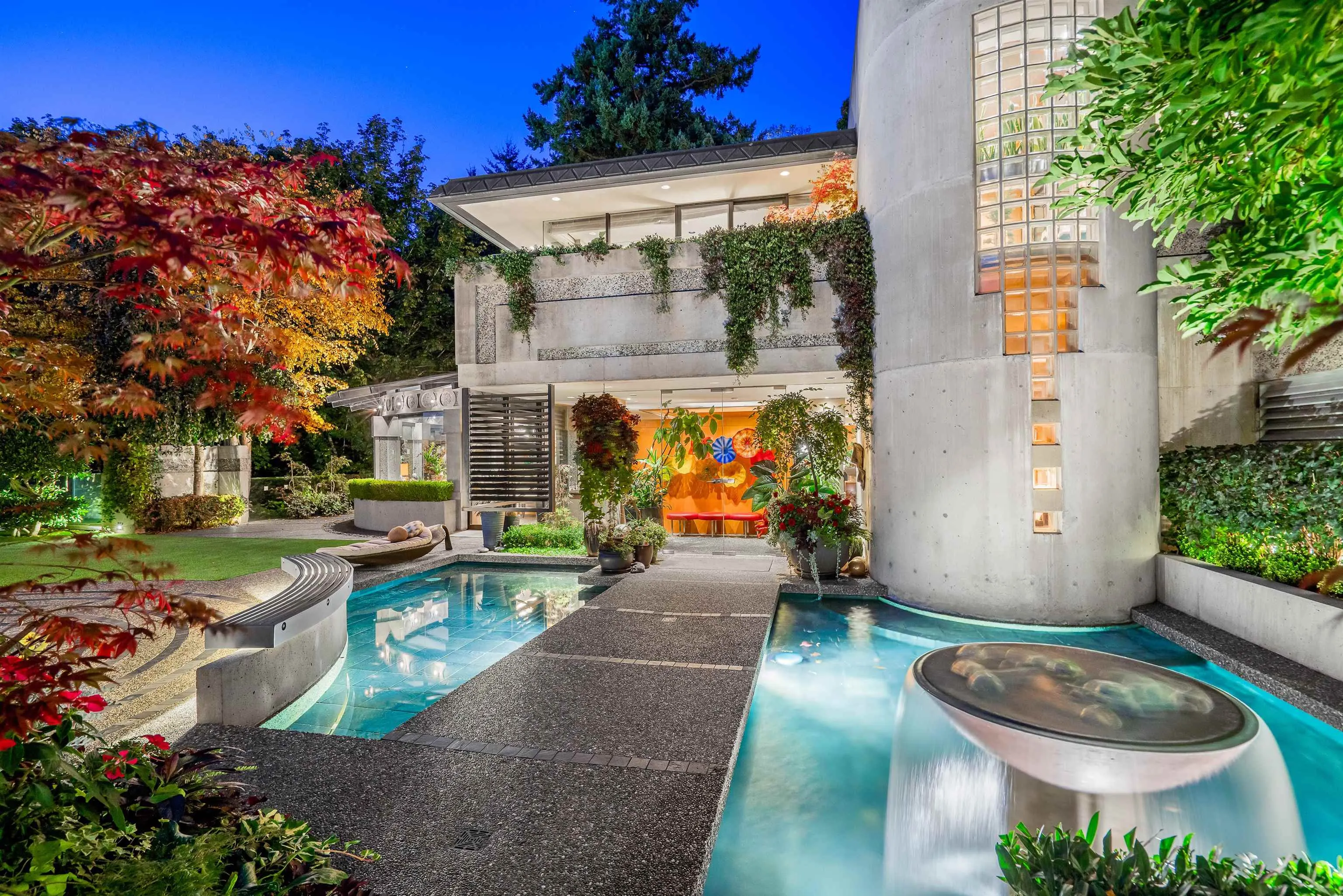 14971 Prospect Avenue