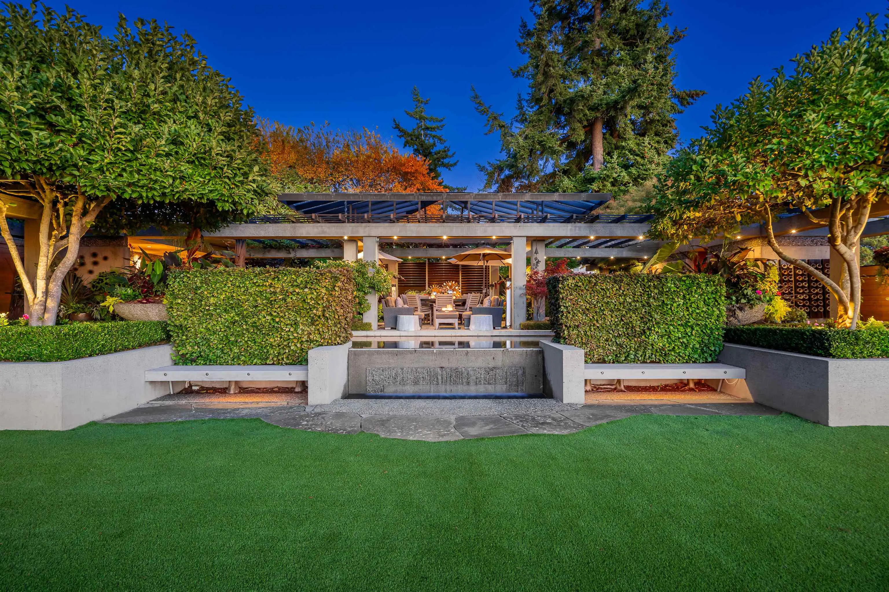 14971 Prospect Avenue