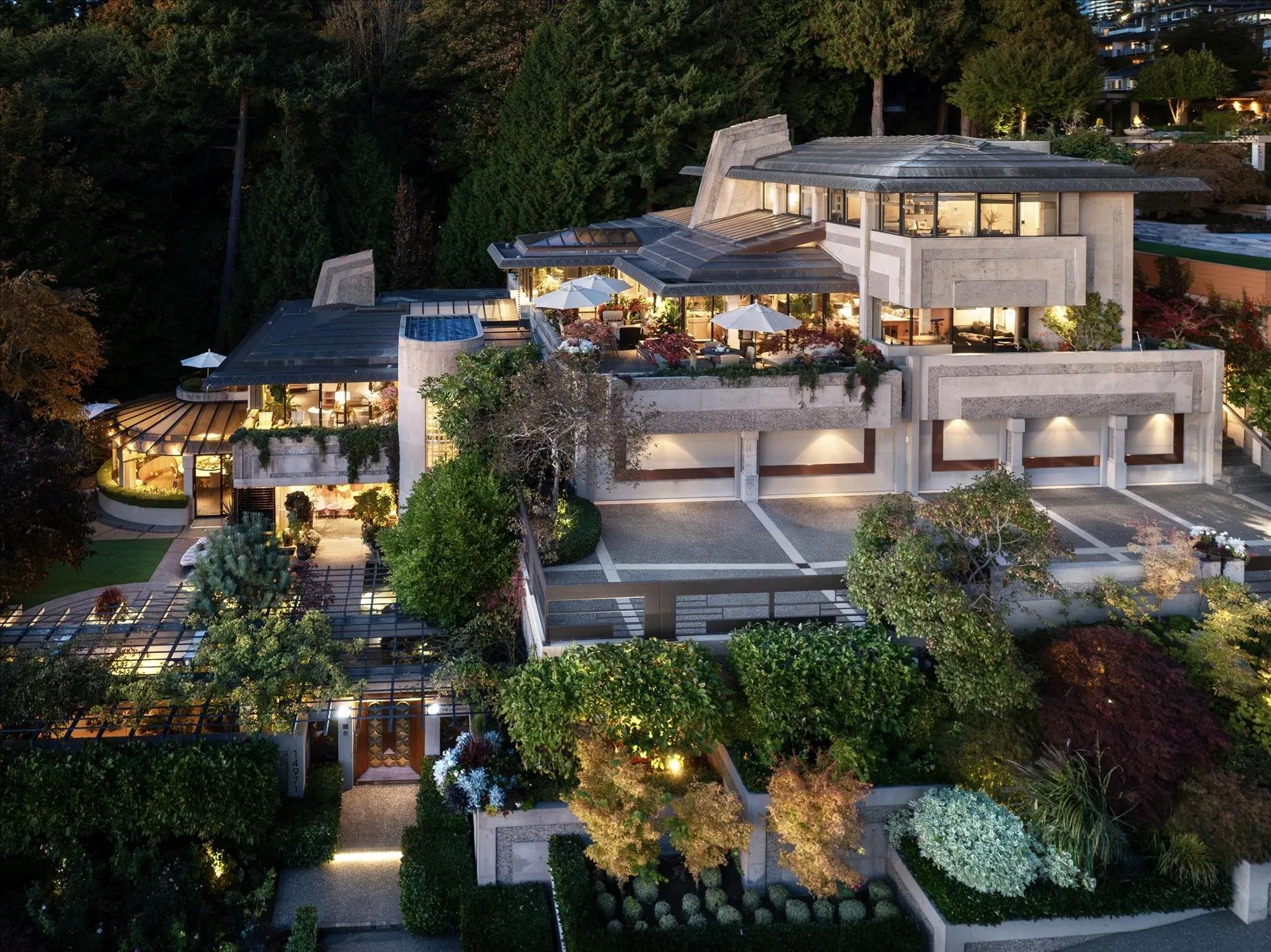 14971 Prospect Avenue