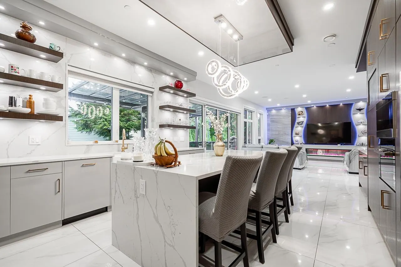 2938 Cumberland Street