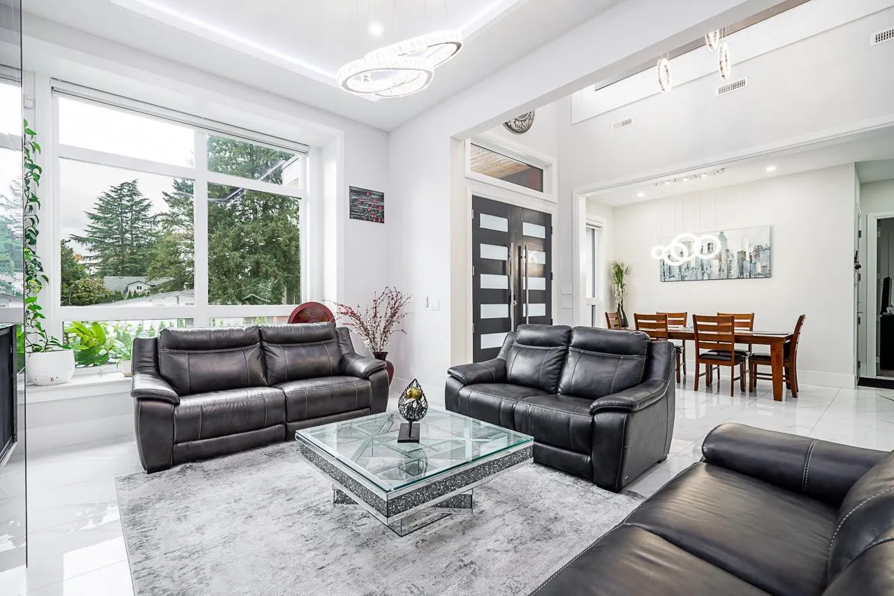 2938 Cumberland Street