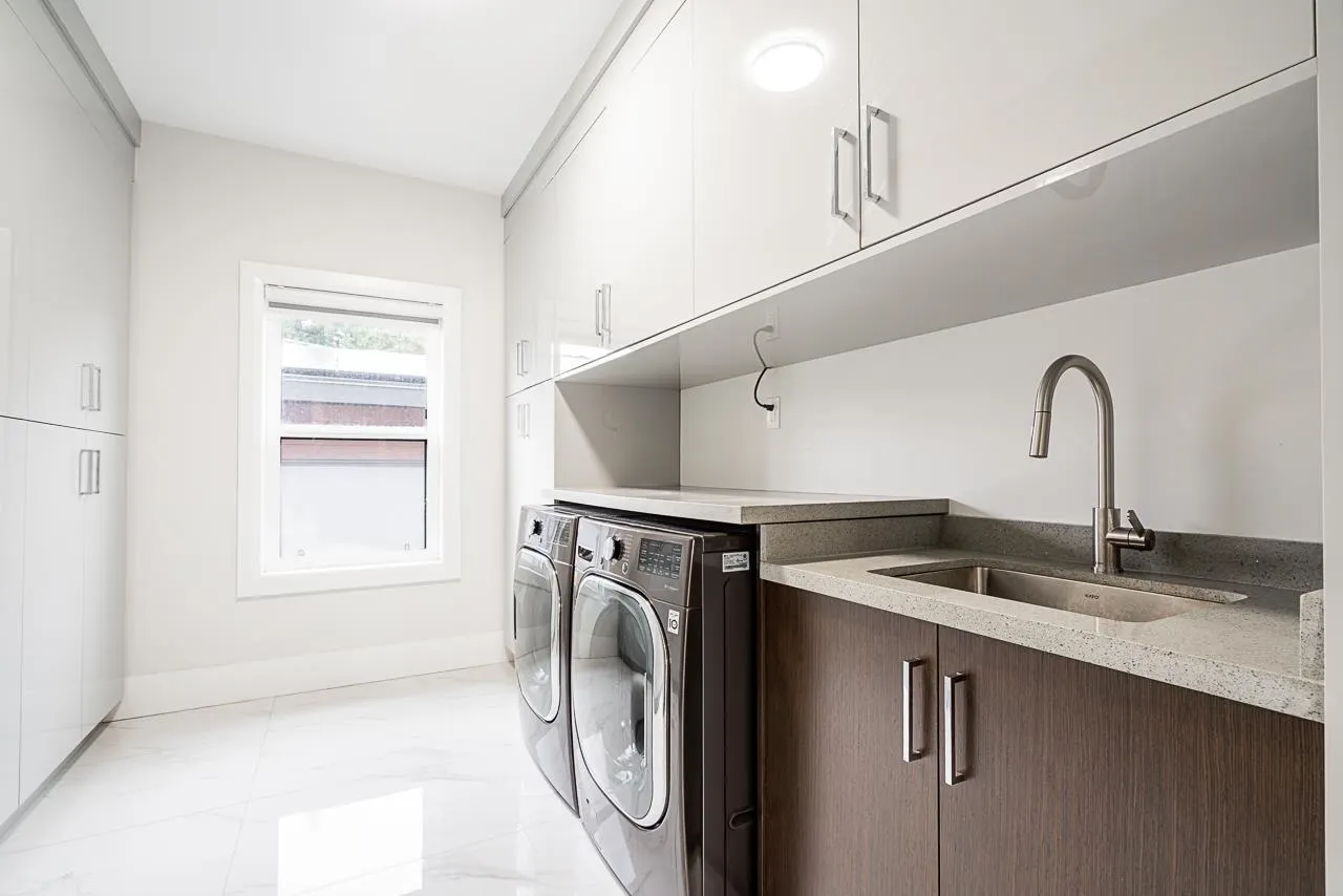 2938 Cumberland Street