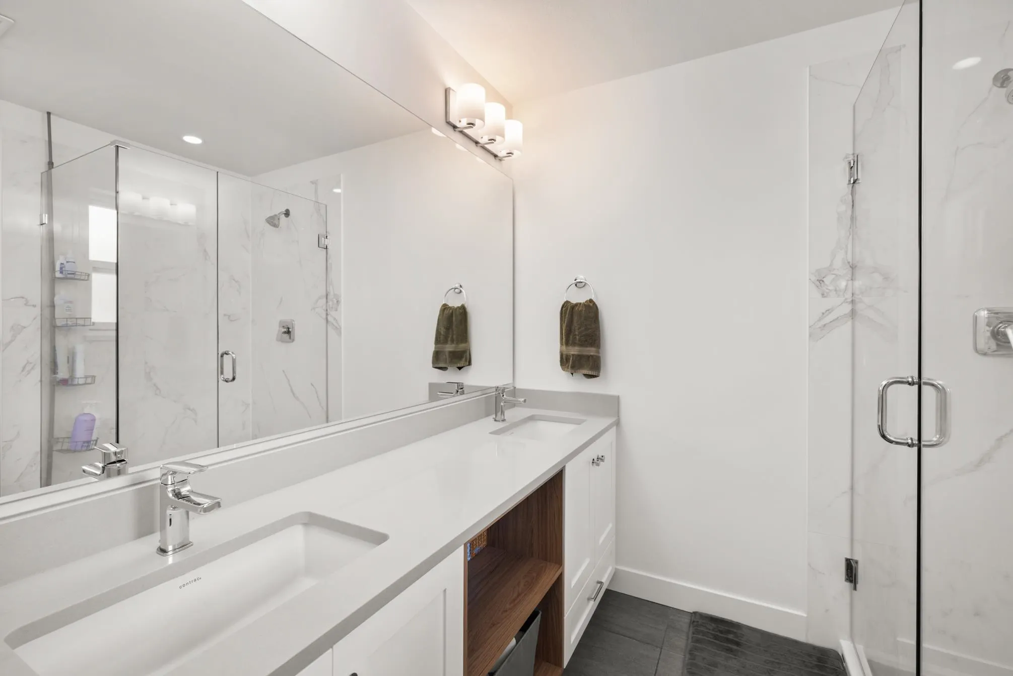 23 27735 Roundhouse Drive