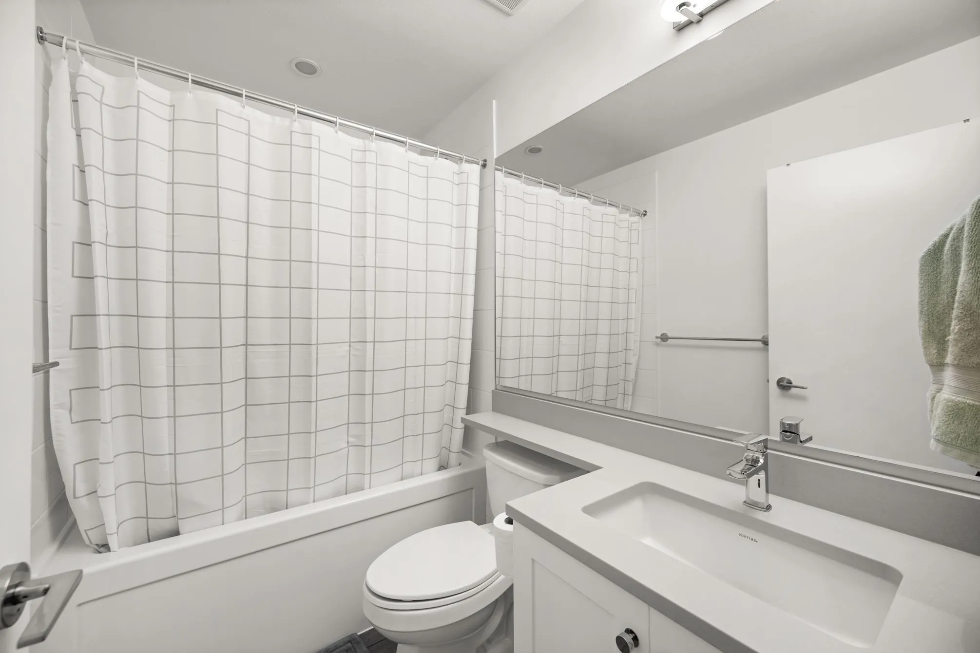 23 27735 Roundhouse Drive