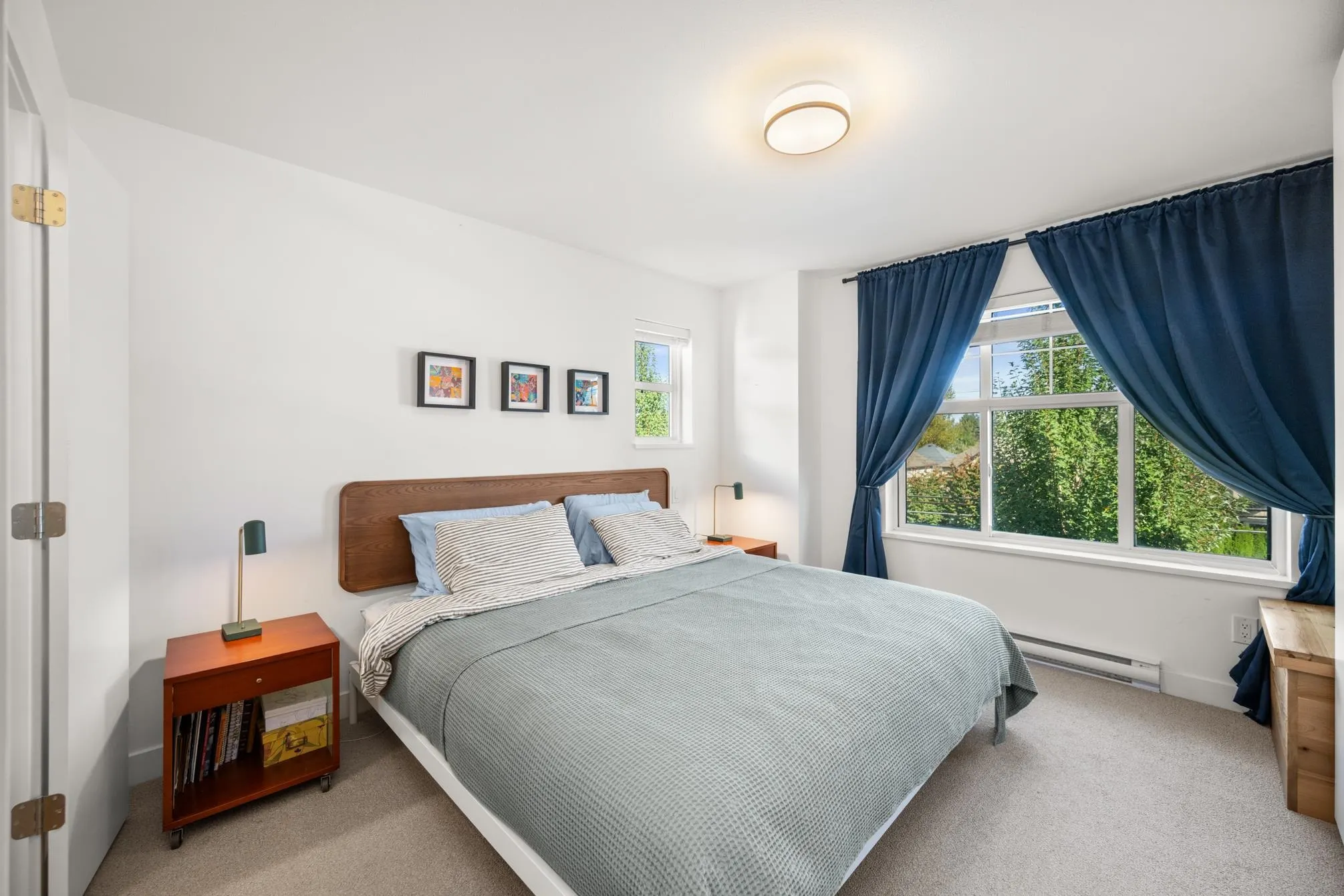 23 27735 Roundhouse Drive