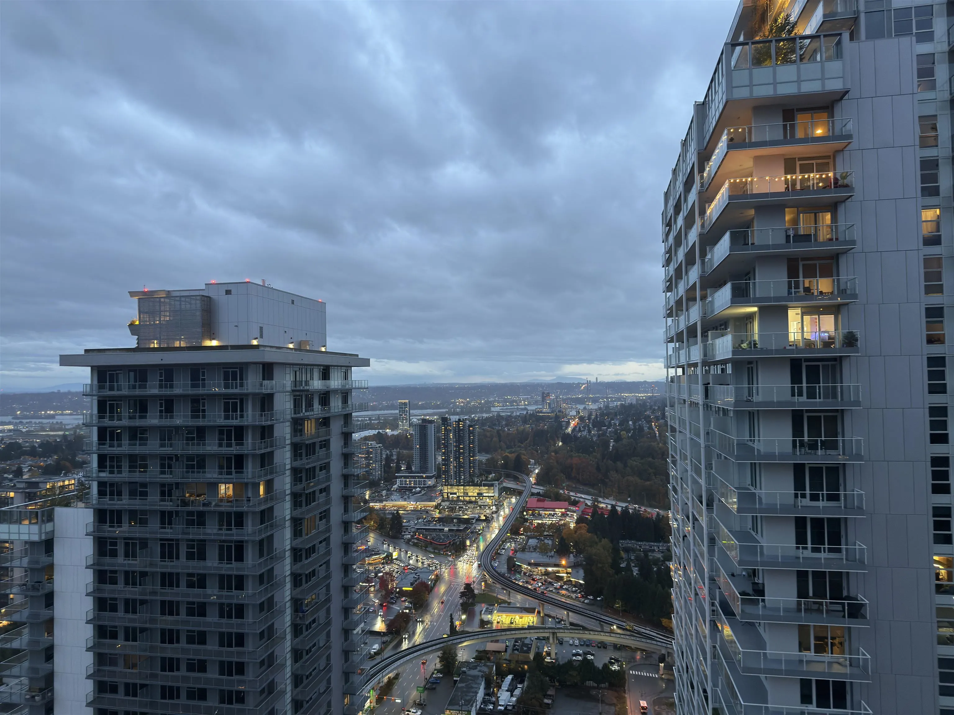 3705 3809 Evergreen Place