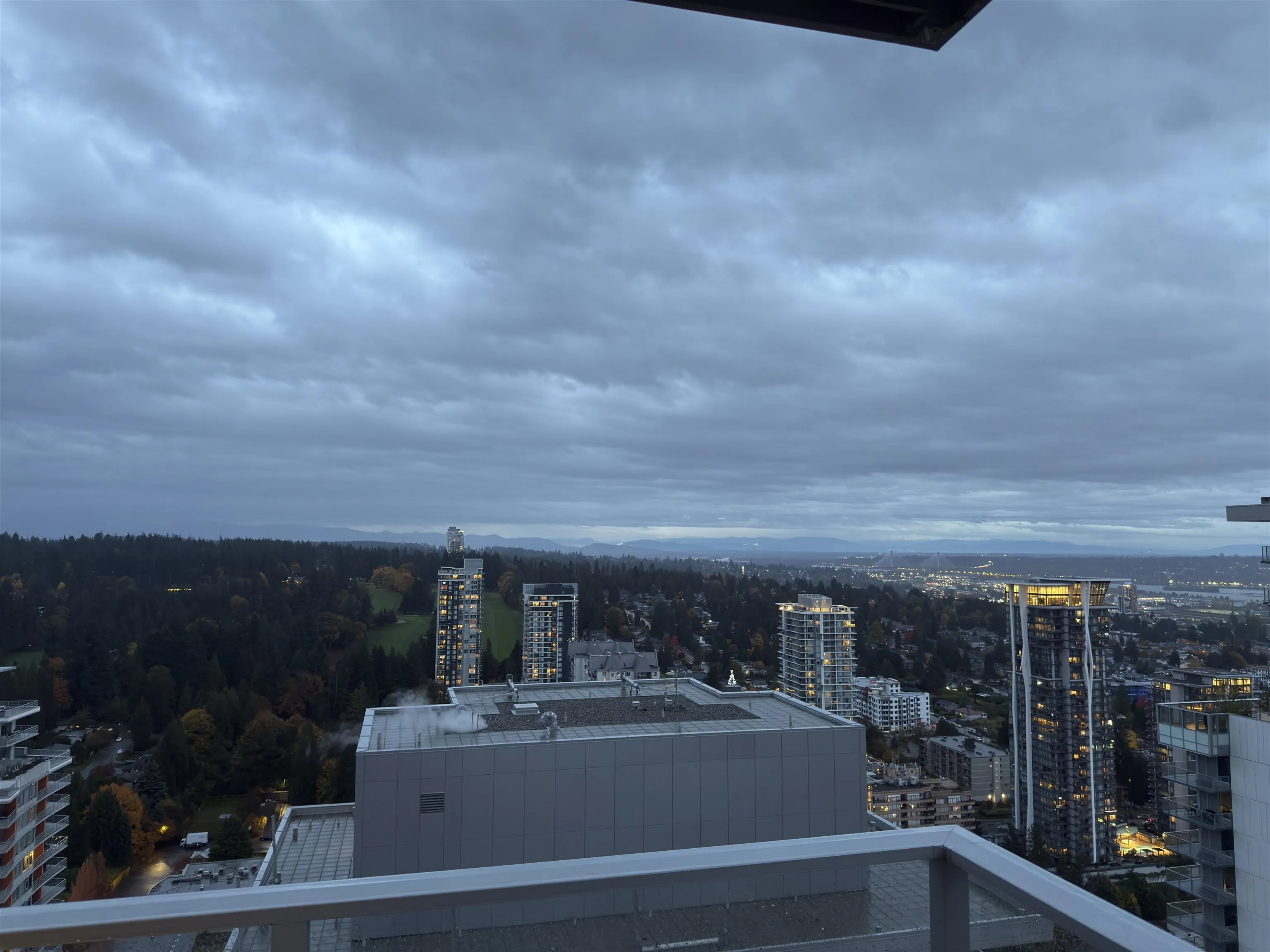 3705 3809 Evergreen Place