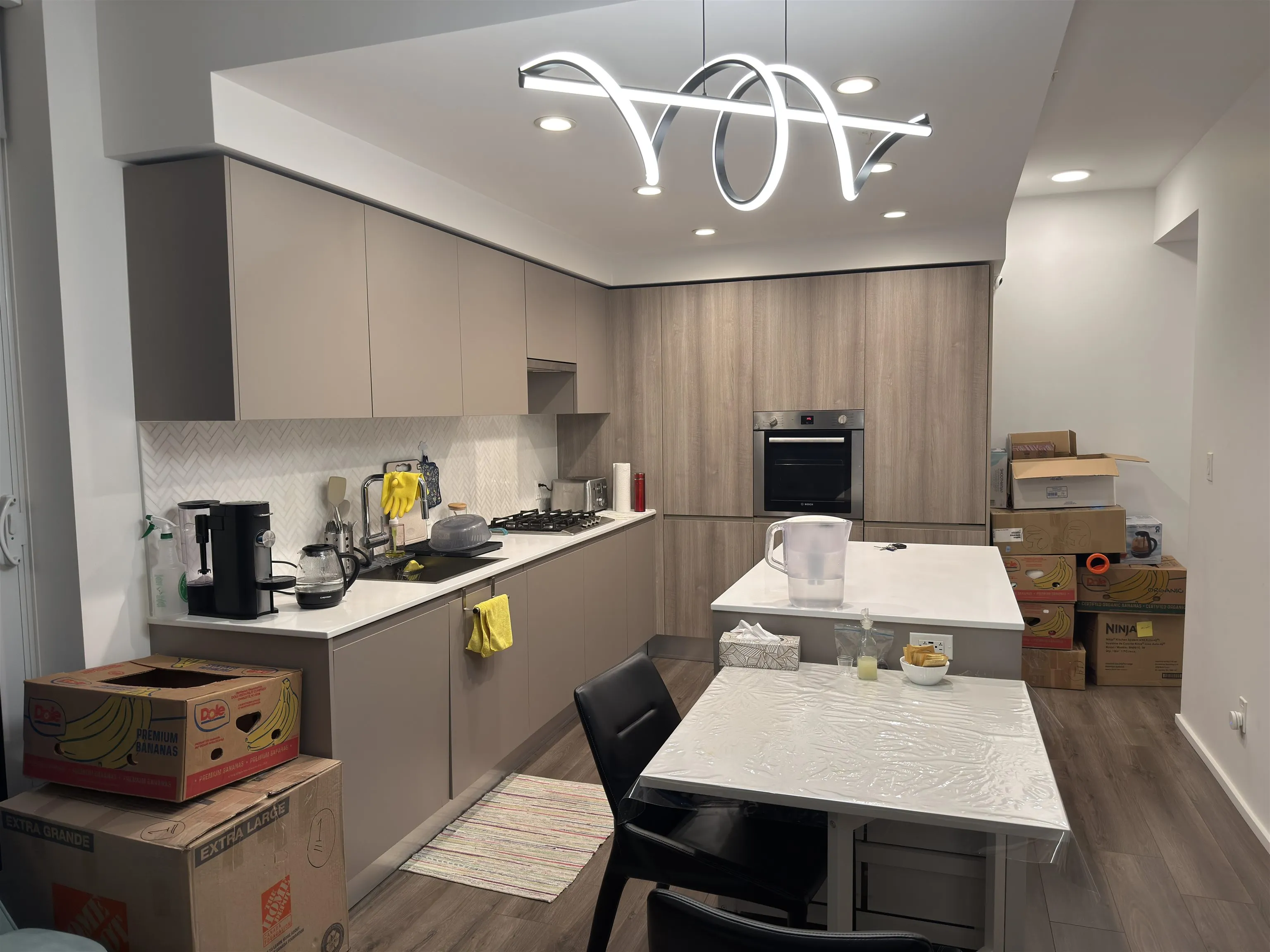 3705 3809 Evergreen Place