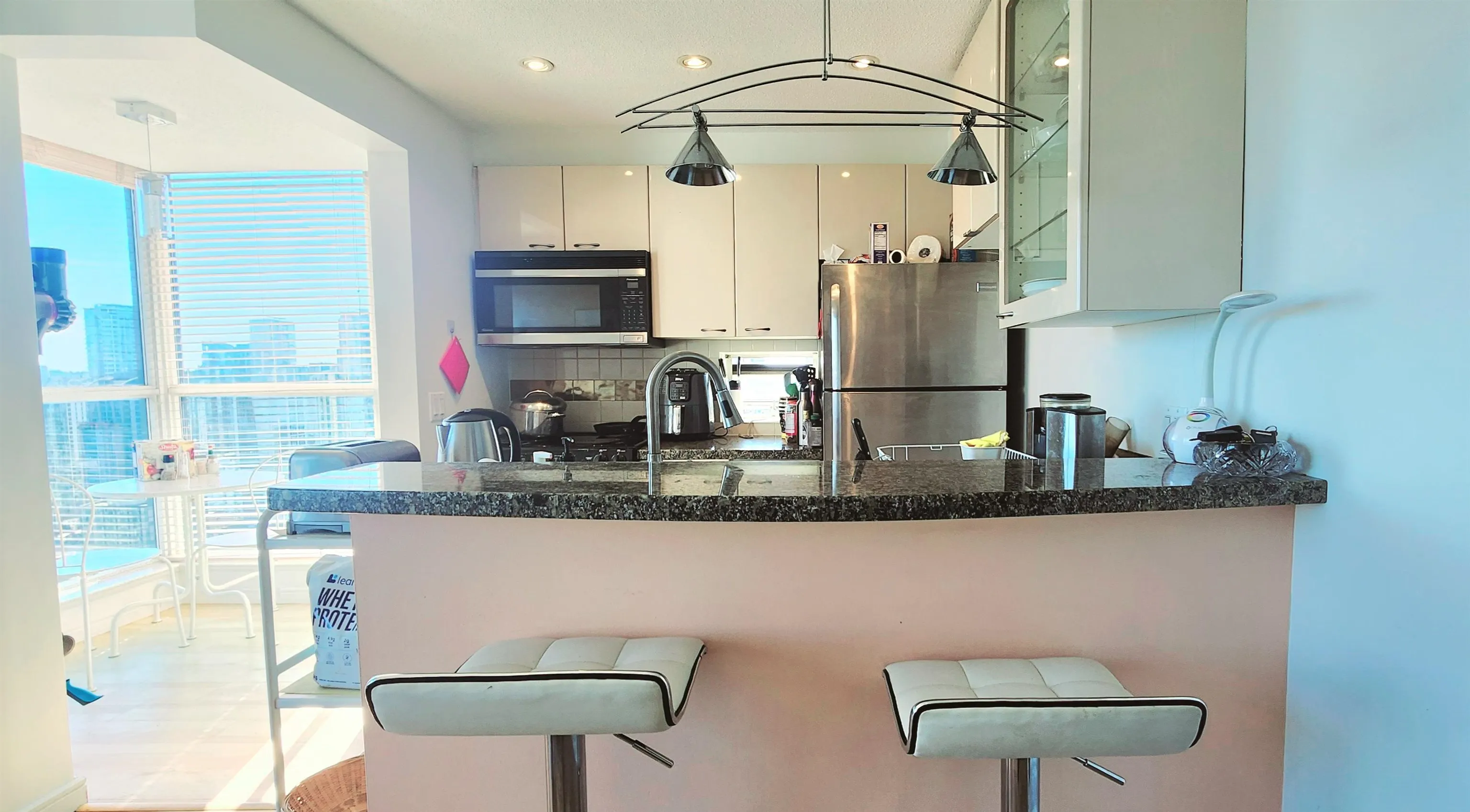 2909 1068 Hornby Street