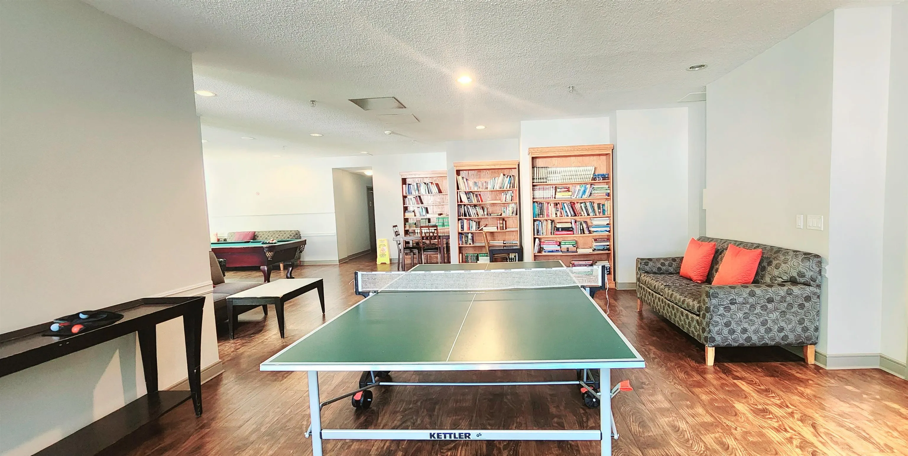 2909 1068 Hornby Street