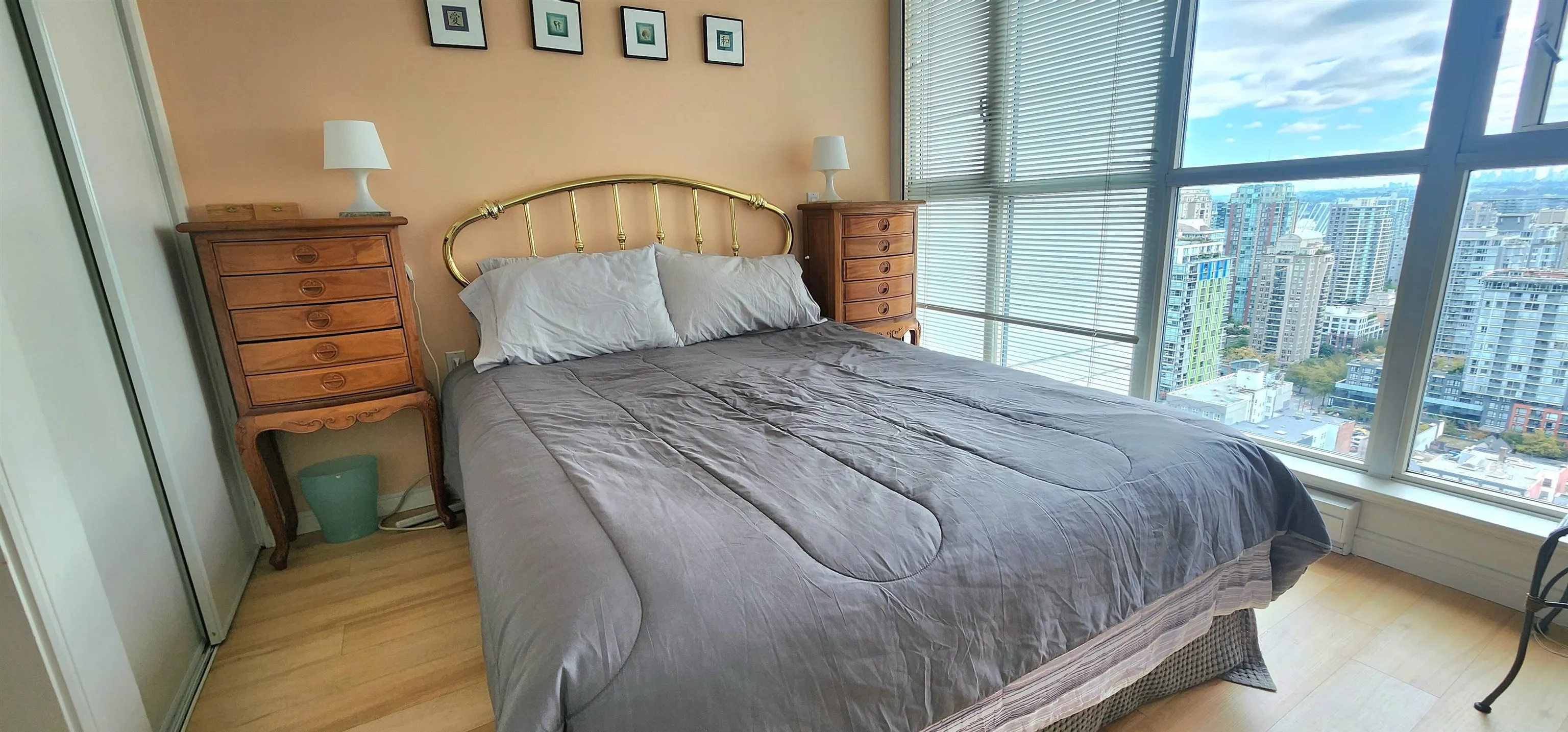 2909 1068 Hornby Street