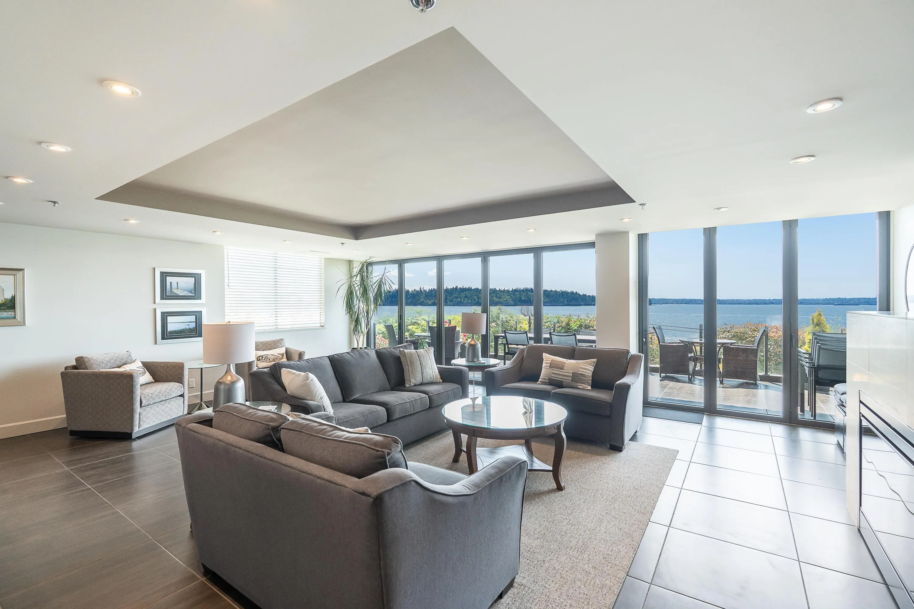 103 2108 Argyle Avenue