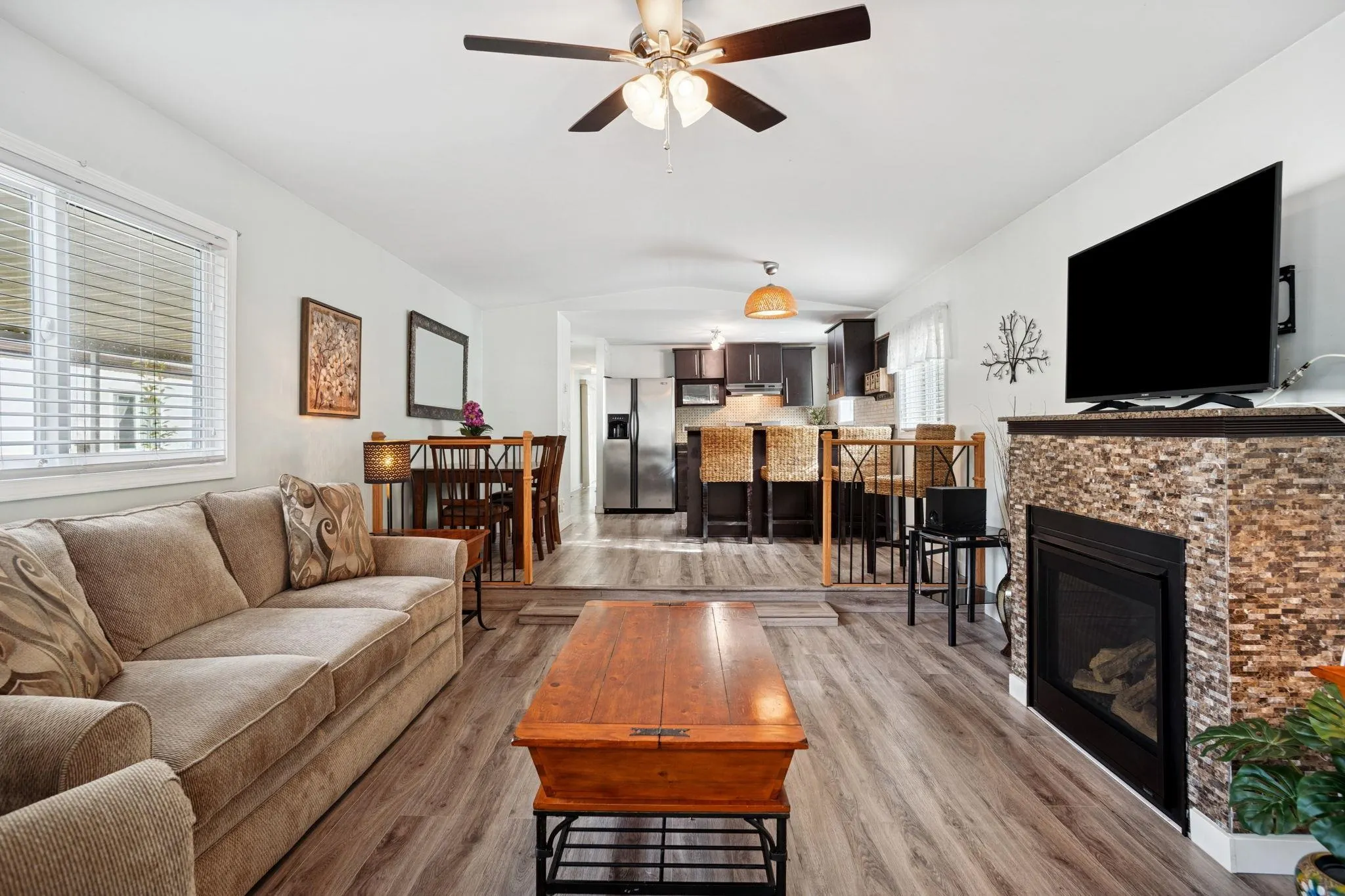 47 145 King Edward Street