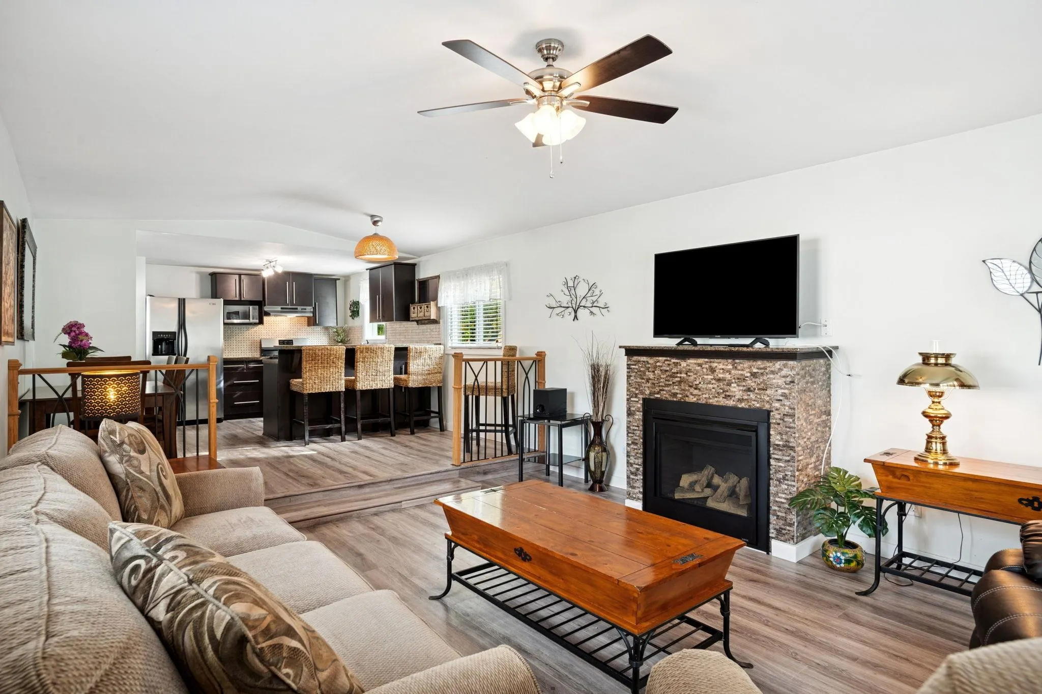 47 145 King Edward Street